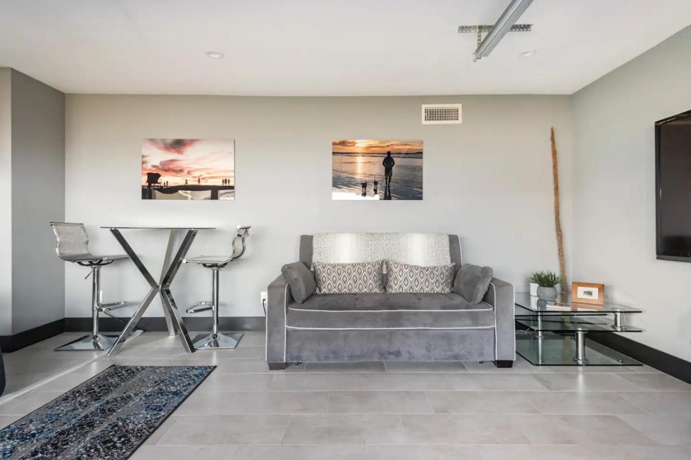 Contemporary Ocean Sunset Views With Firepit Pt Loma Close To Plnu San Diego