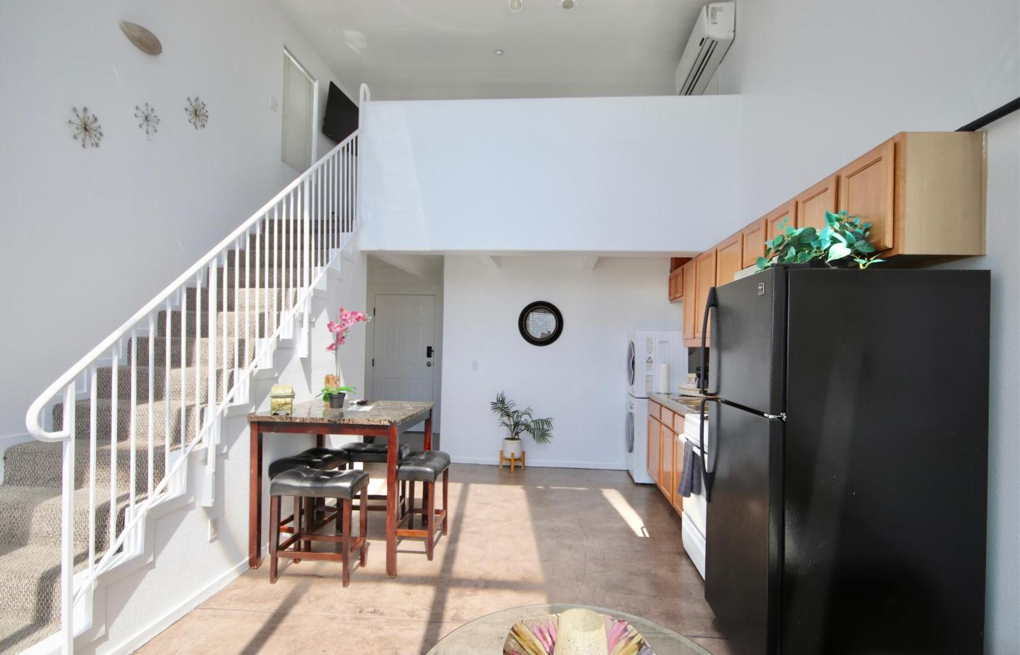 Aparthotel Little Italy Modern Lofts 3*