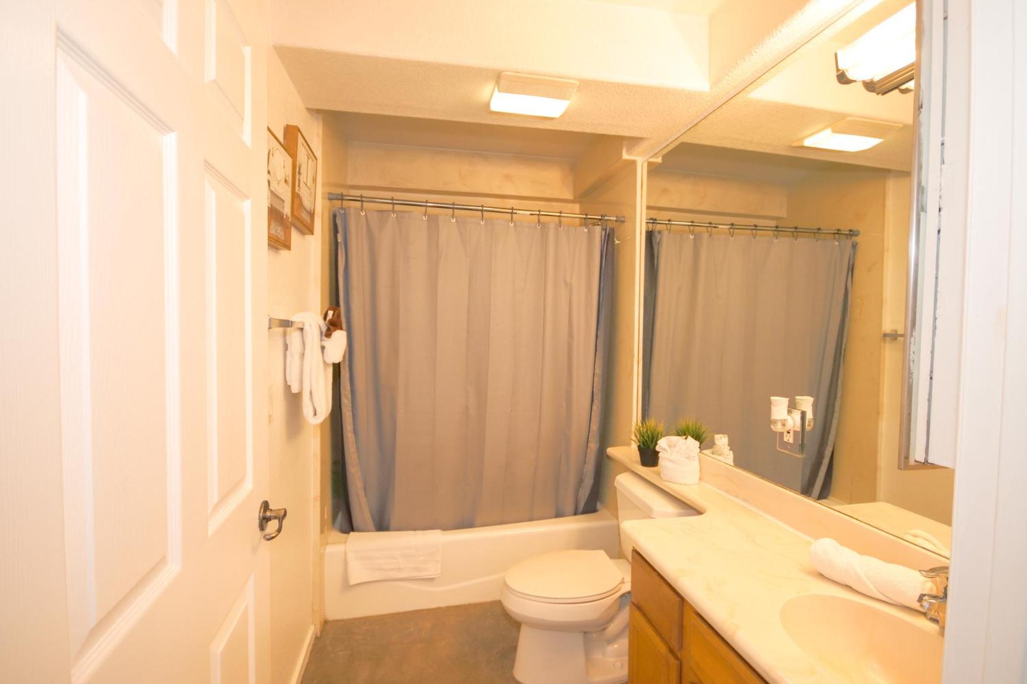 Little Italy Modern Lofts Aparthotel 3*