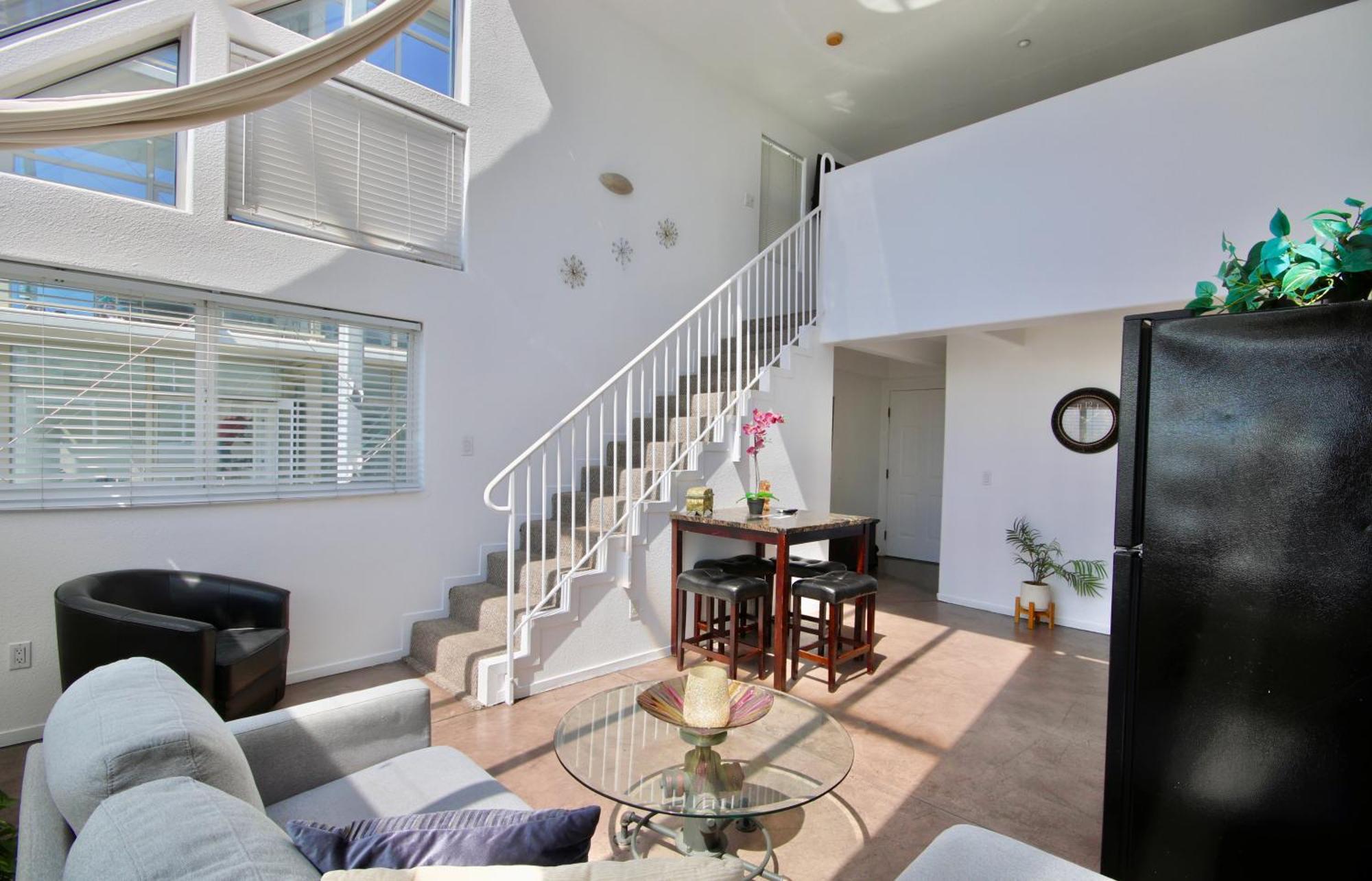 Little Italy Modern Lofts Aparthotel 3*