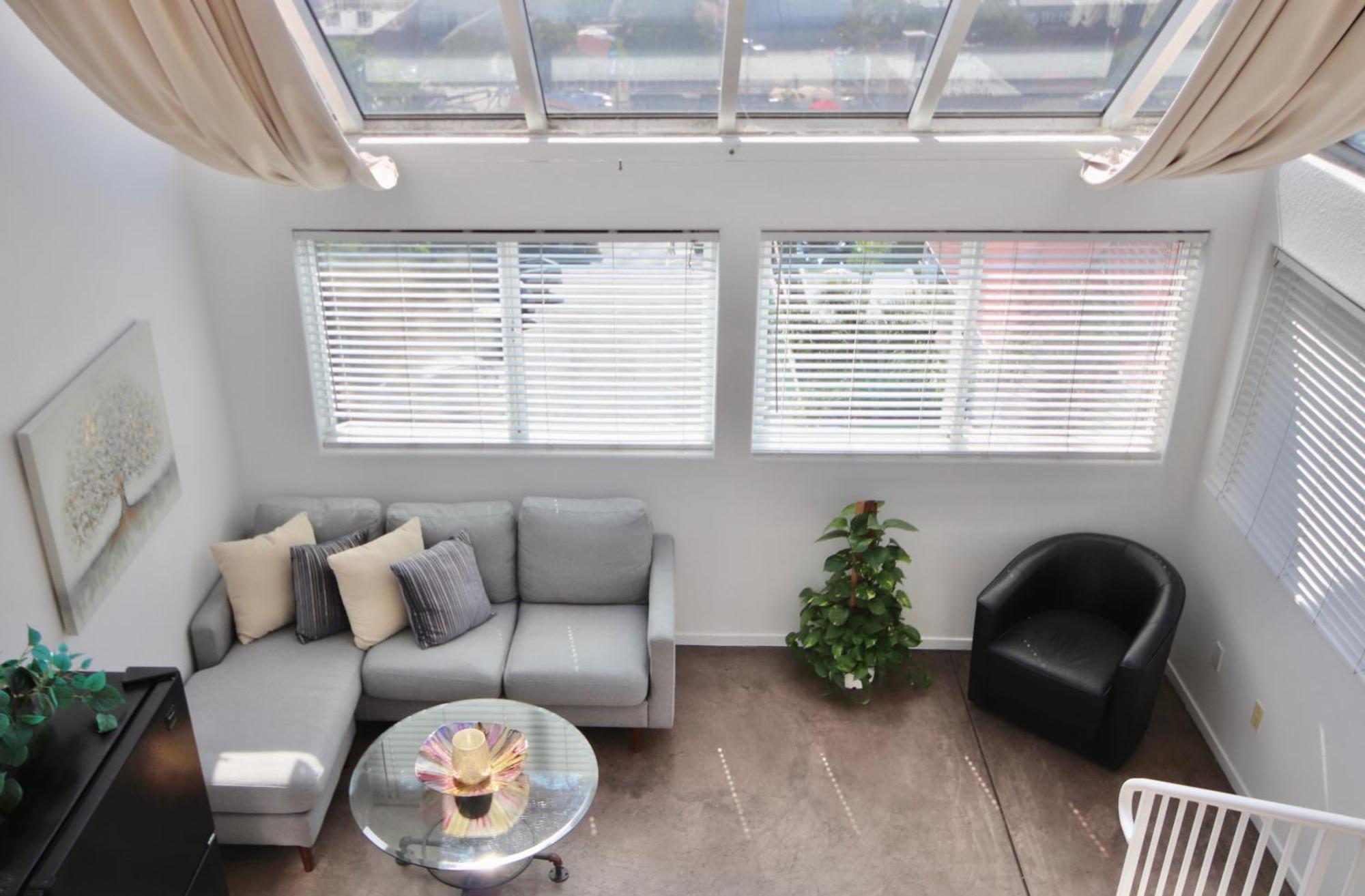 Little Italy Modern Lofts 3*