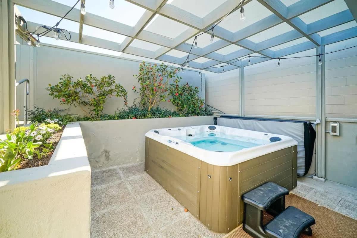 Spectacular La Jolla Cove Compound
