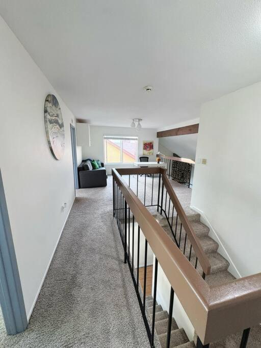 Beautiful House In Mira Mesa * San Diego
