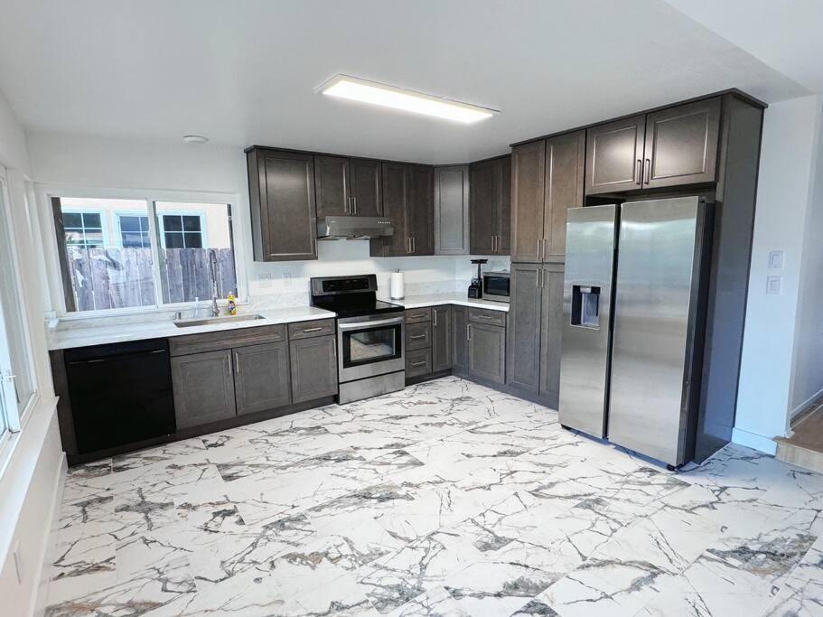 Villa Beautiful House In Mira Mesa