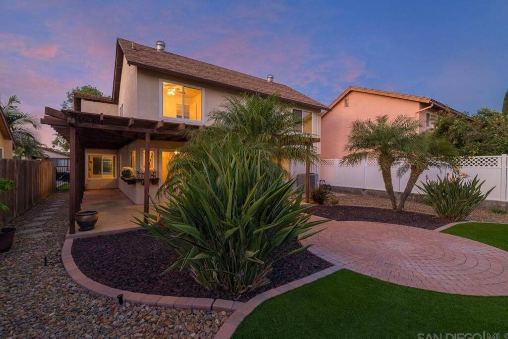 Villa Beautiful House In Mira Mesa