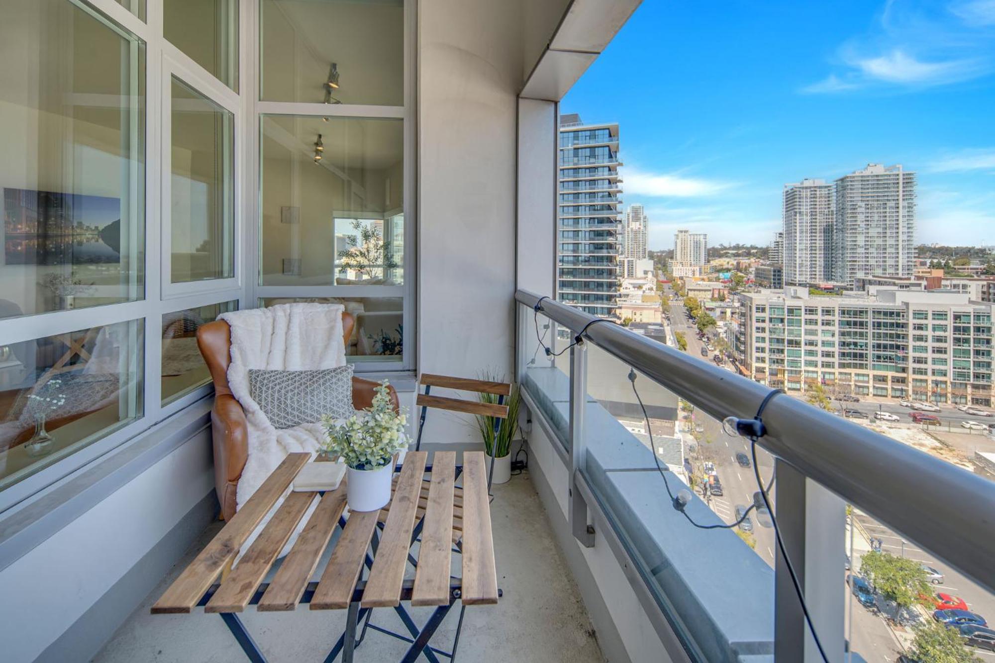 Hotel Highrise Retreats 5*