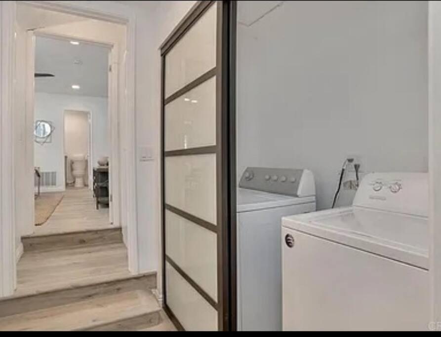 Spacious Beautifully Furnished 5 Bedrooms 3 Full Bath House With Ping Pong And Pool Table And 85 In Tv In Game