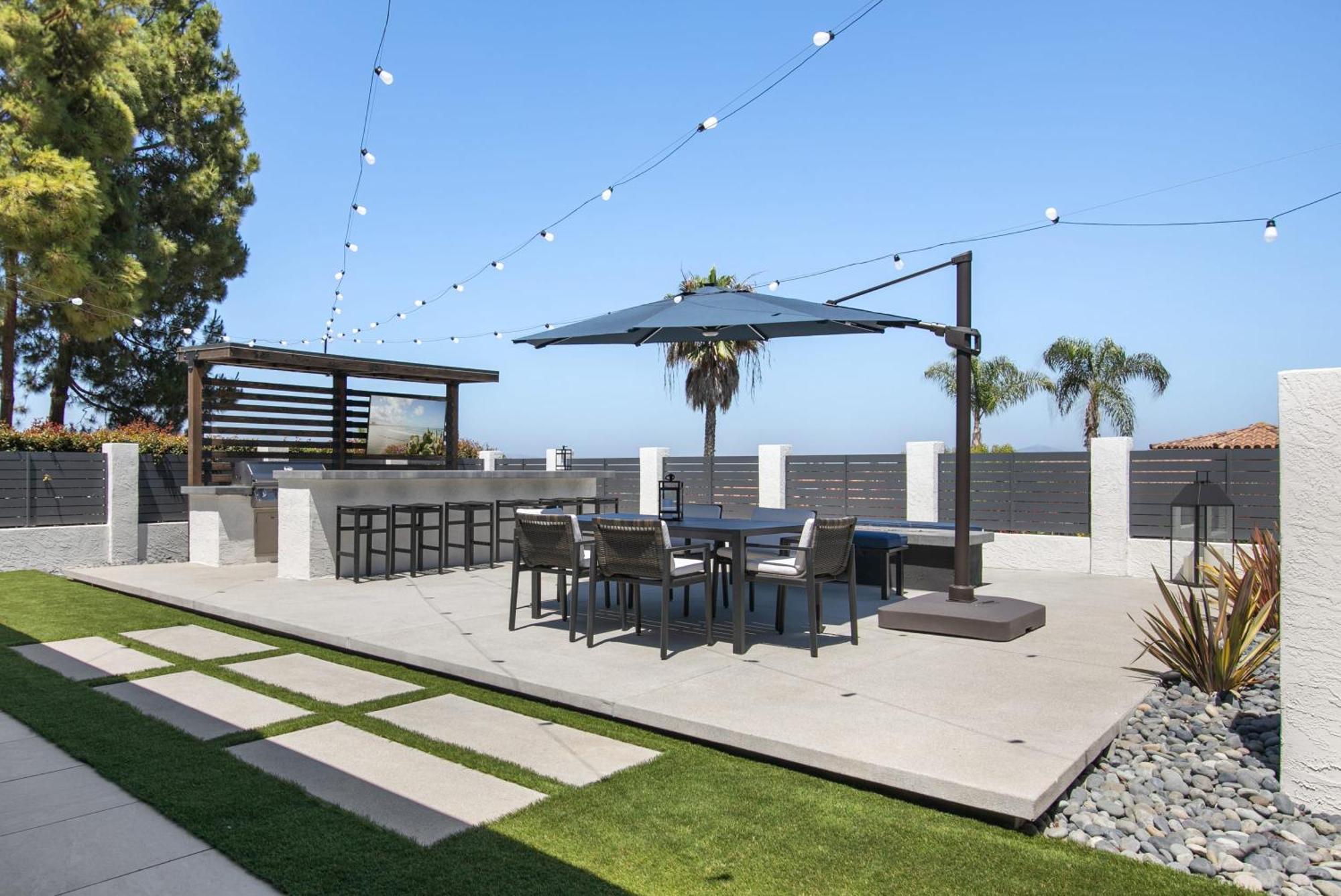 Holiday home Del Mar Elegant Haven With Mountain Vistas *