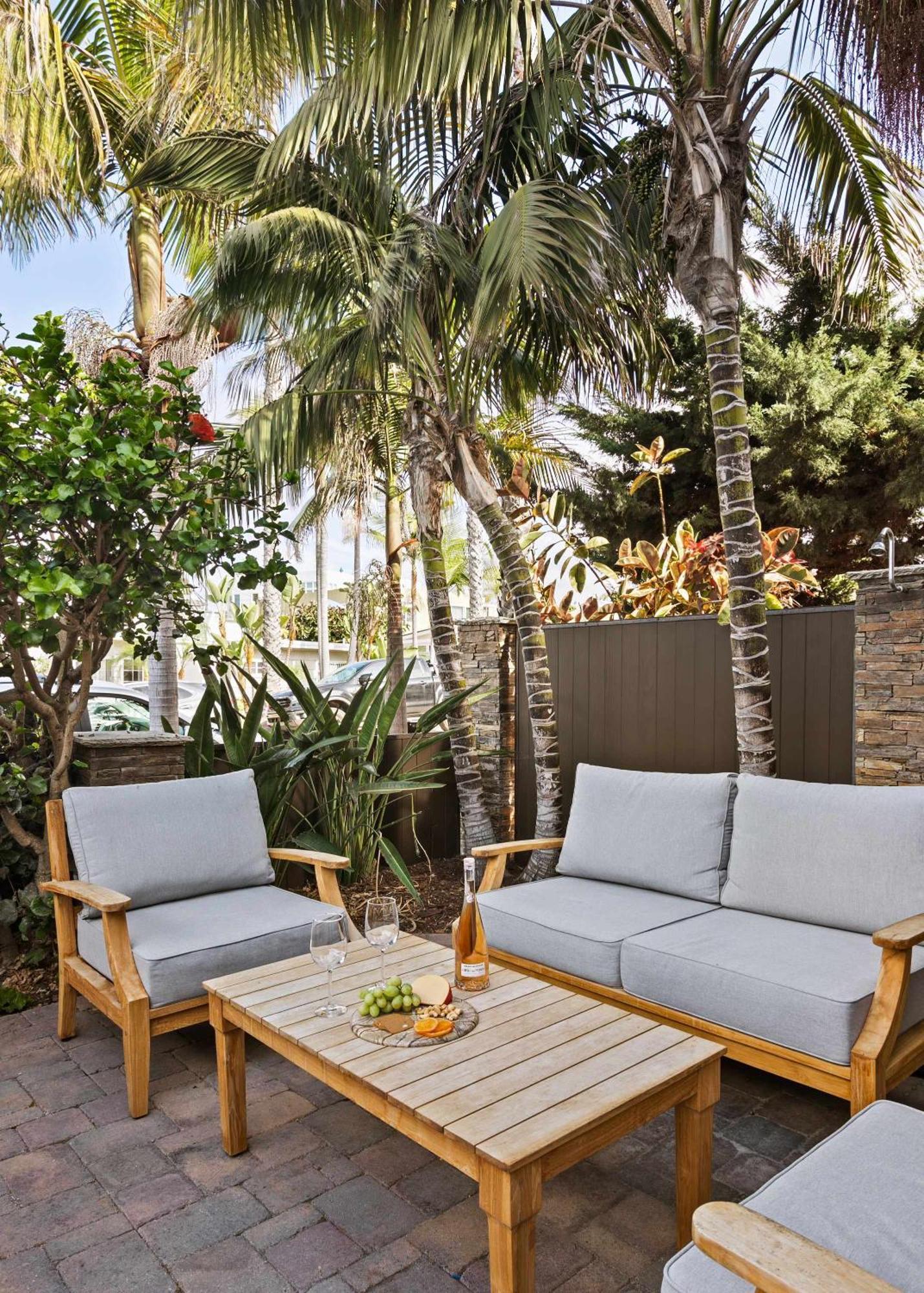 Coastal Chic At Windansea *