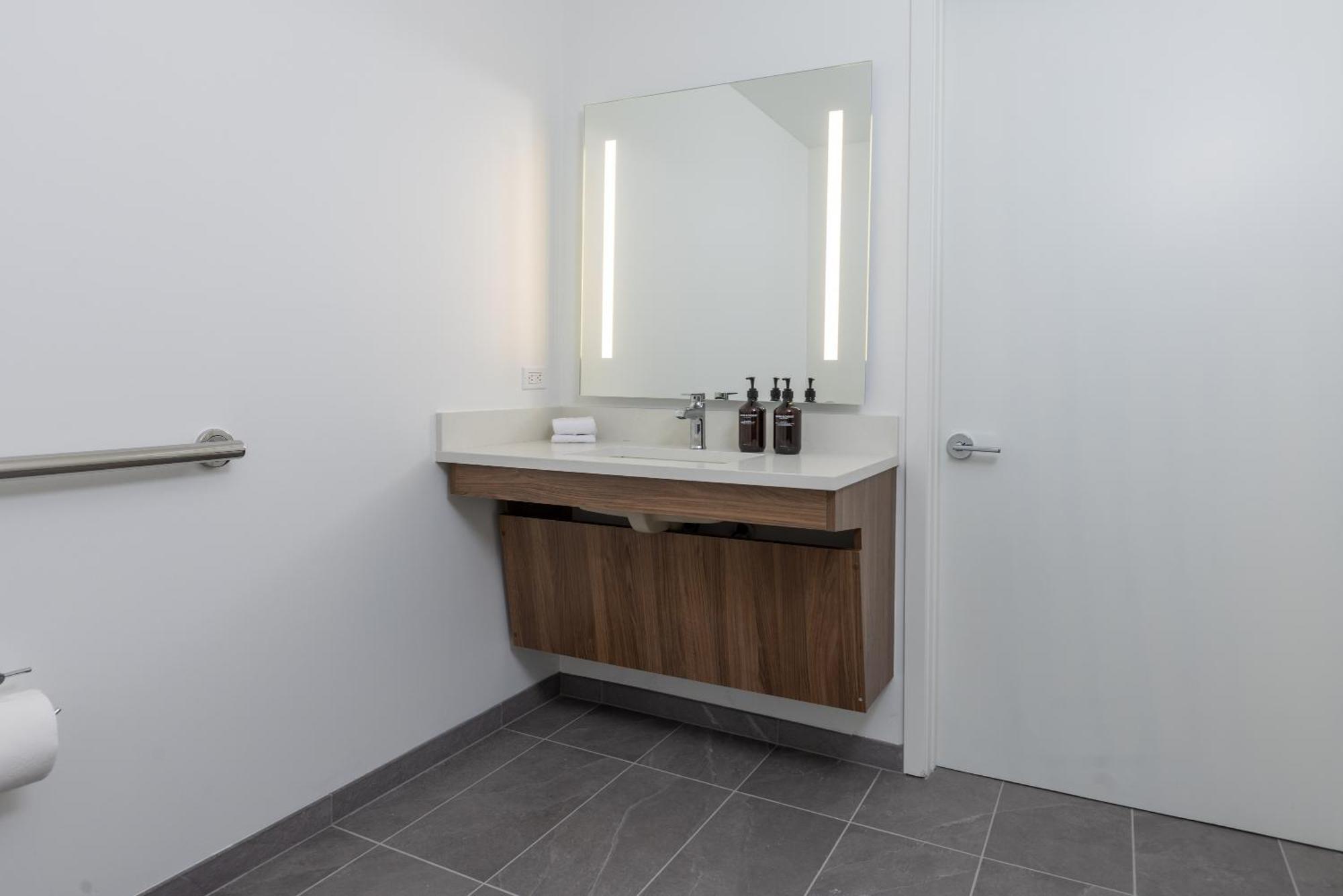 Kasa Little Italy Apartment *