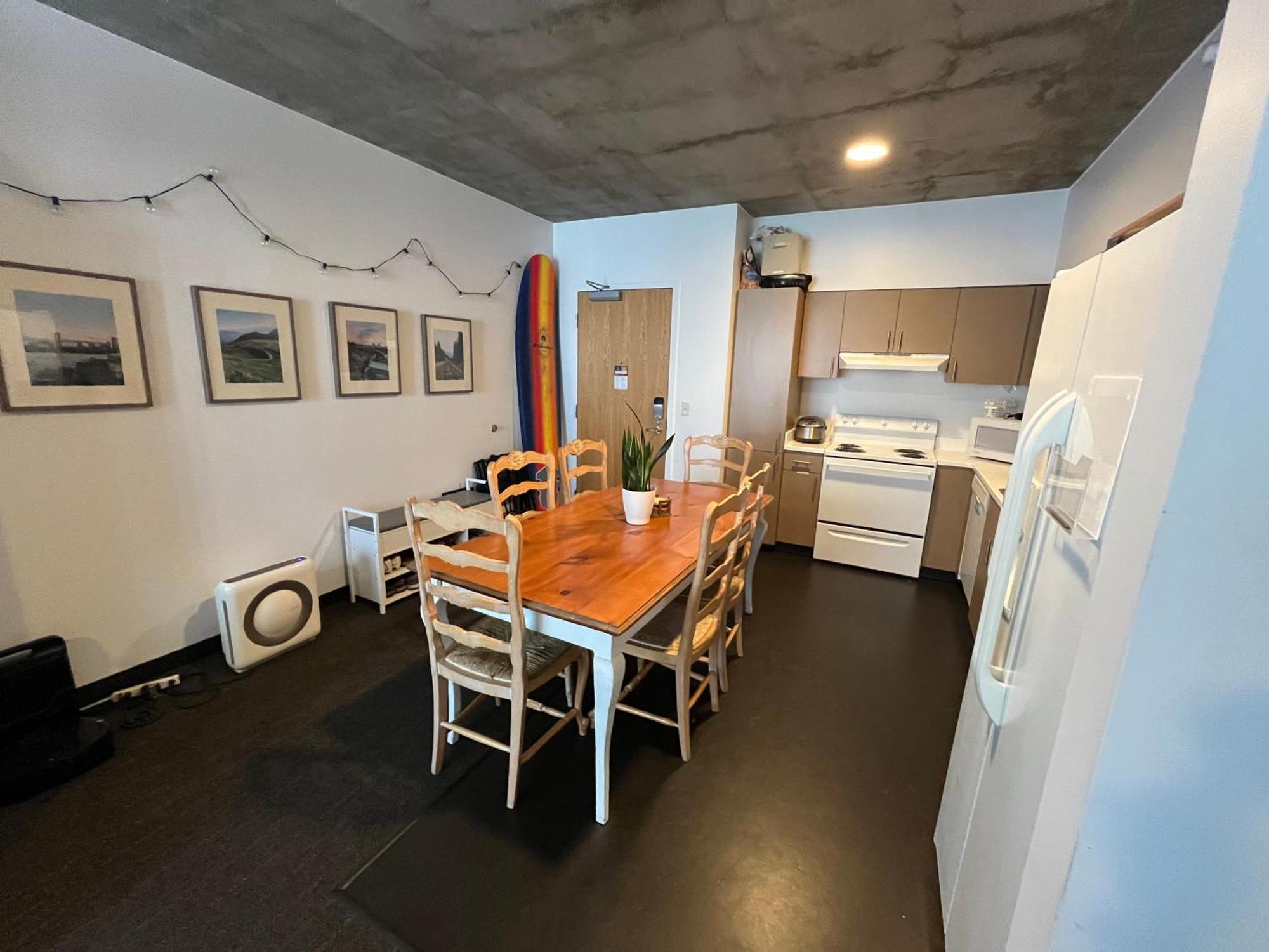 Apartment 2 Bedroom For Uc Affiliate, Short-term Sublease