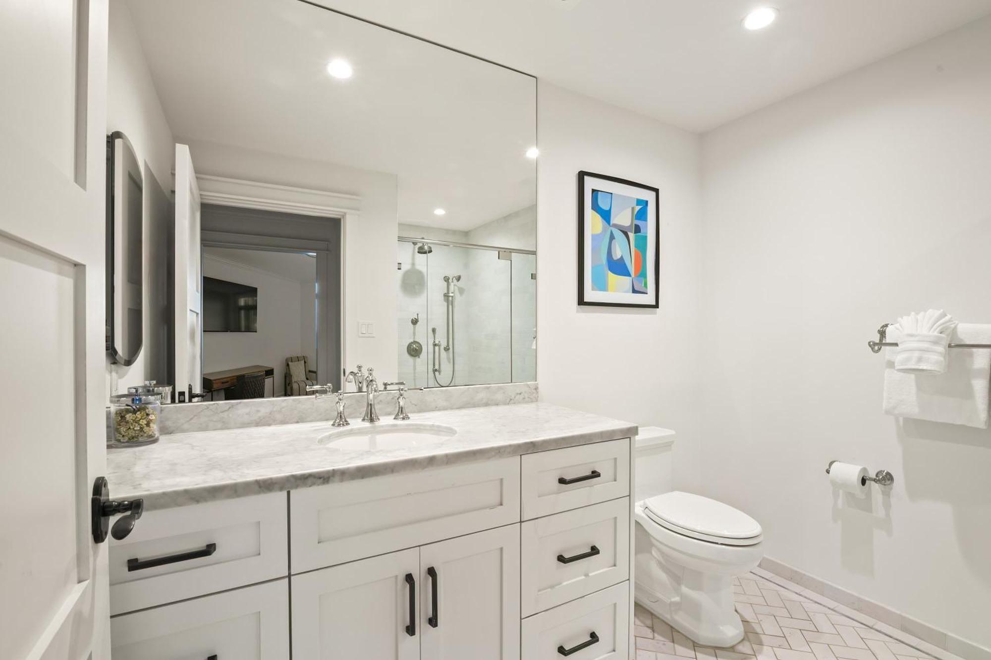 Holiday home La Jolla Cove-oceanfront 5600sf 3br+loft 5ba House Villiage Location Walk Everywhere