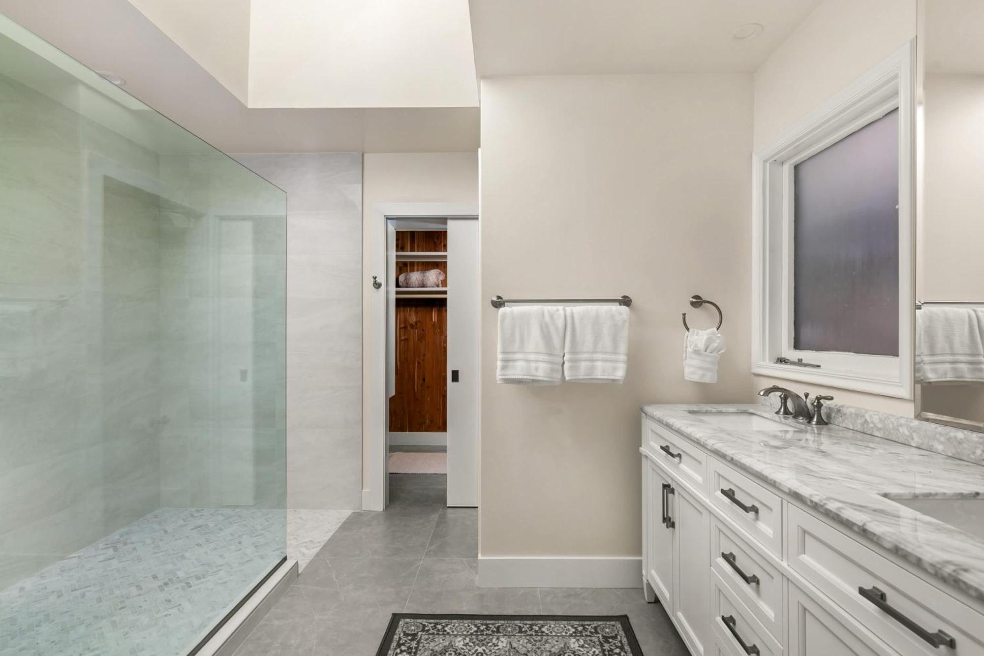 Pacific Perfection - Ocean Views Jacuzzi Walk To And Dining Holiday home