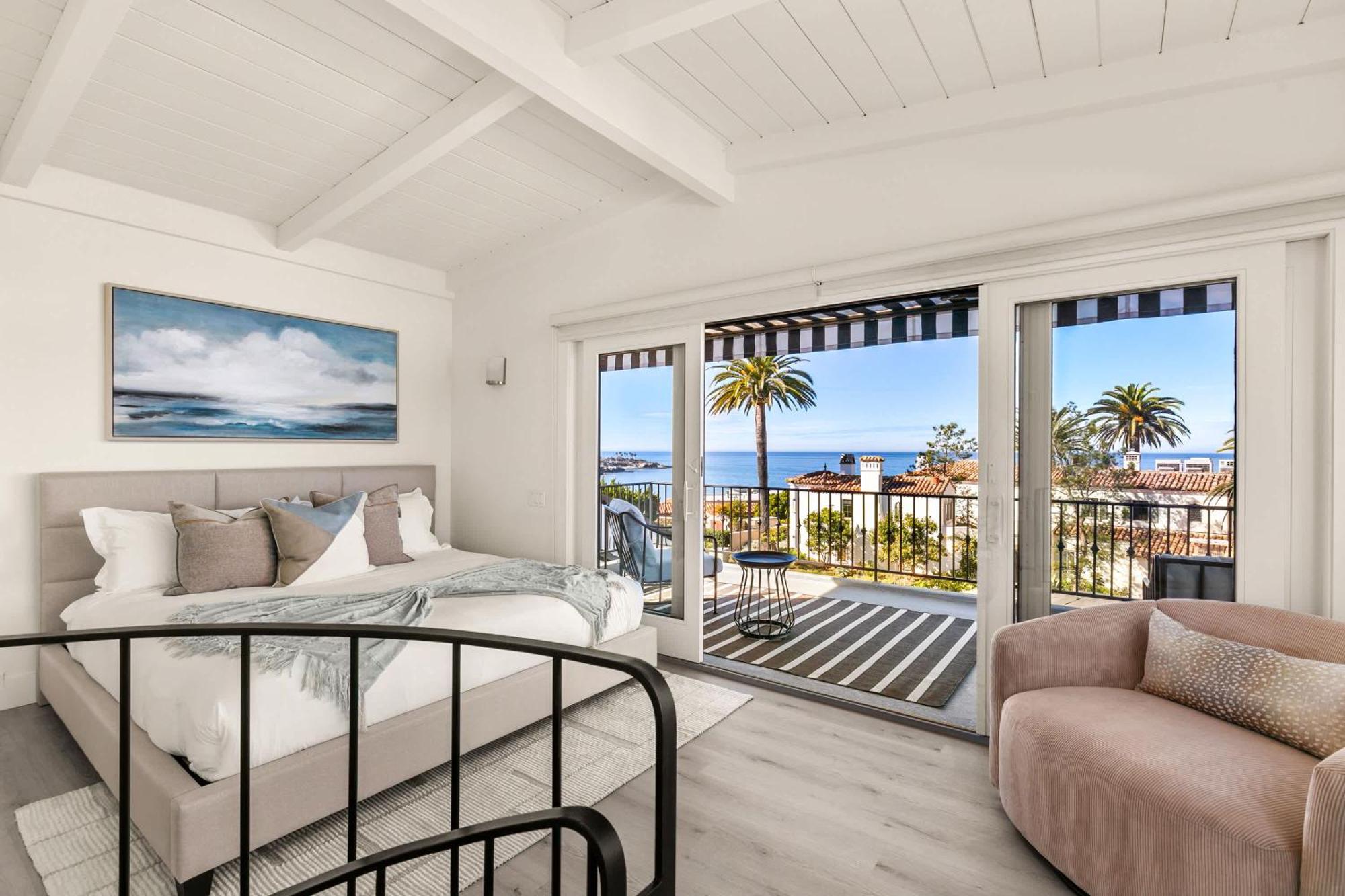 Pacific Perfection - Ocean Views Jacuzzi Walk To And Dining Holiday home