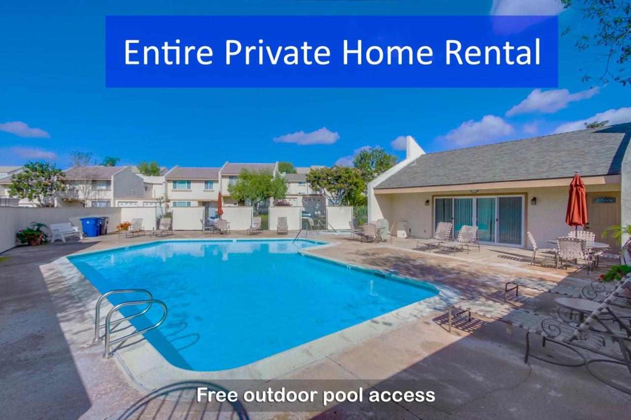 Holiday home Entire Modern 4-bedroom W Pool, King Bed, Garage, Prime Location *