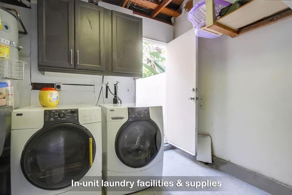 Holiday home Entire Modern 4-bedroom W Pool, King Bed, Garage, Prime Location San Diego