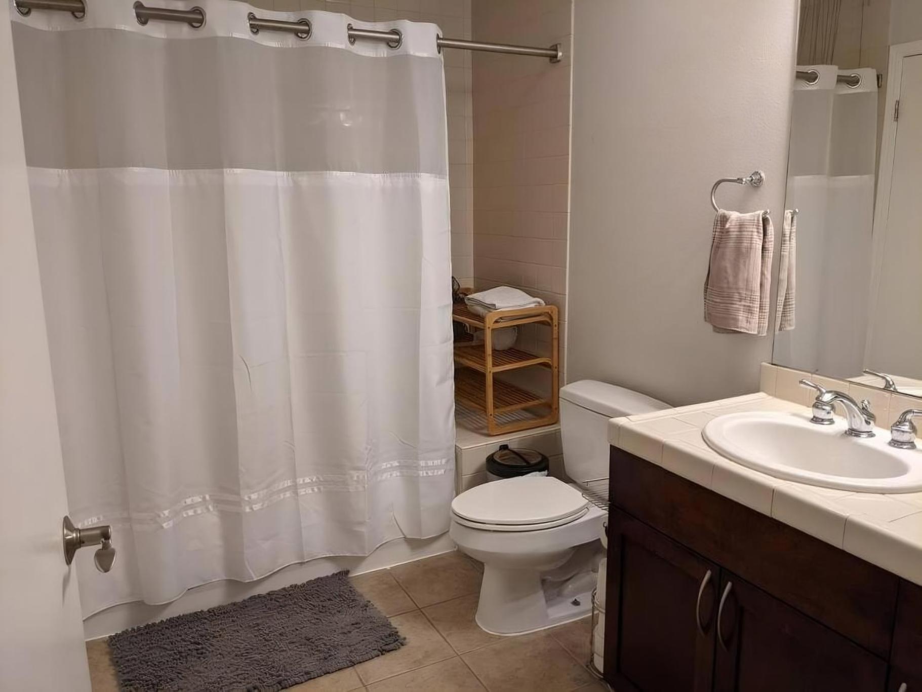 Lovely 1br Apt. In The Gaslamp! *