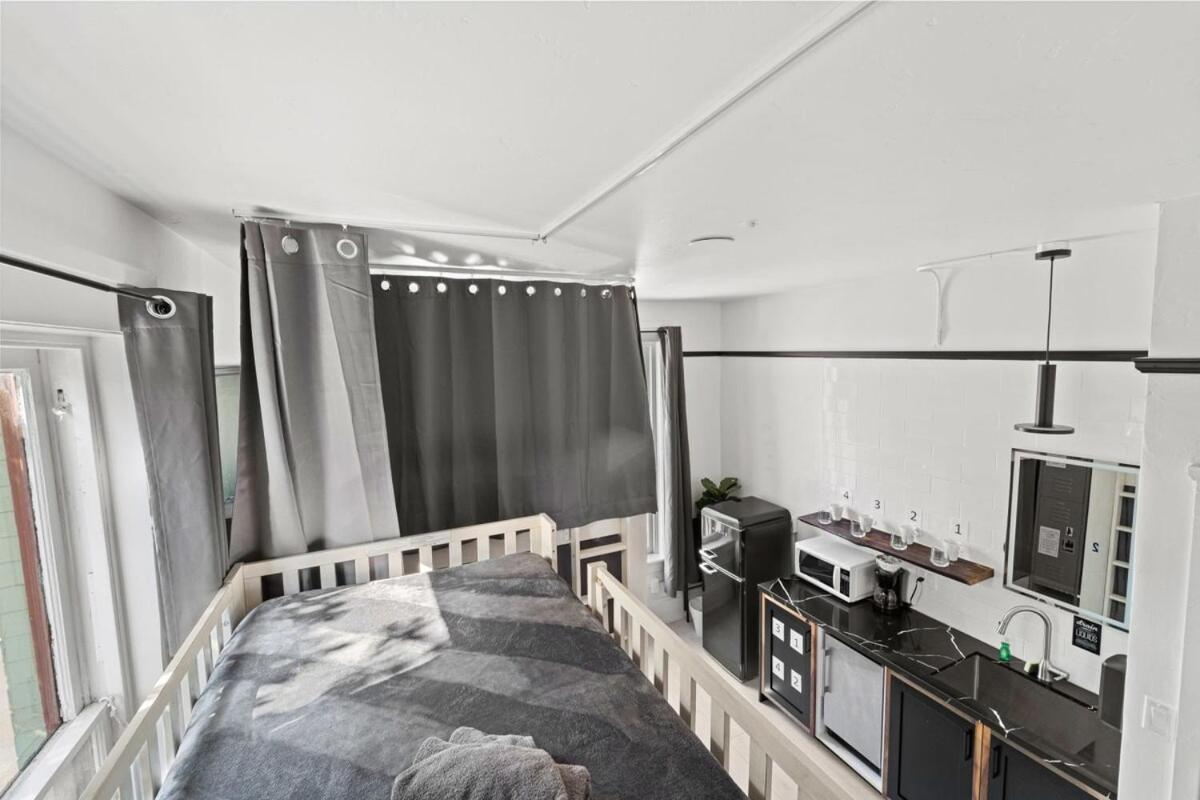 La Ventana 4 Bed Bed & Breakfast *