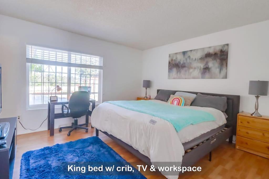 Entire Private 4-bedroom House W Garage, Big Yard, King Bed, Baby Crib Holiday home San Diego