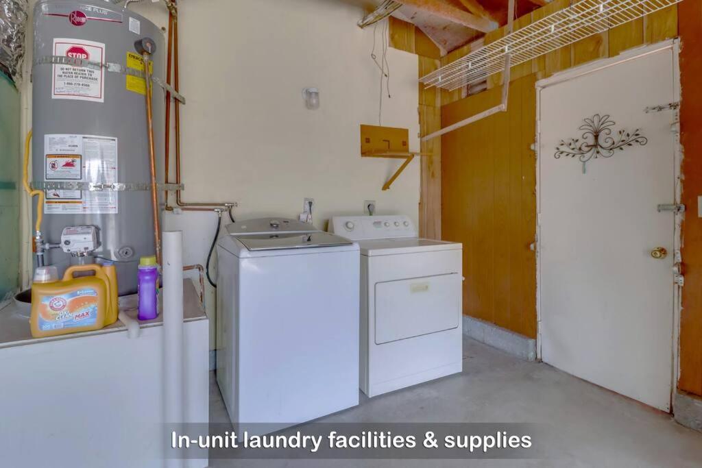 Entire Private 4-bedroom House W Garage, Big Yard, King Bed, Baby Crib San Diego