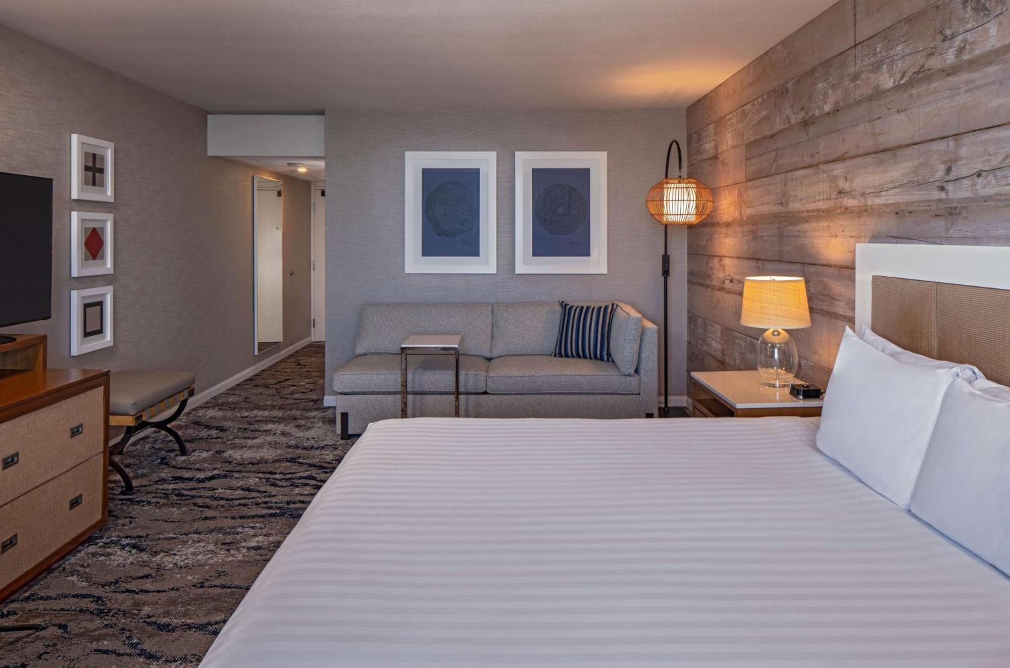Hotel Hyatt Regency Mission Bay And Marina 4*