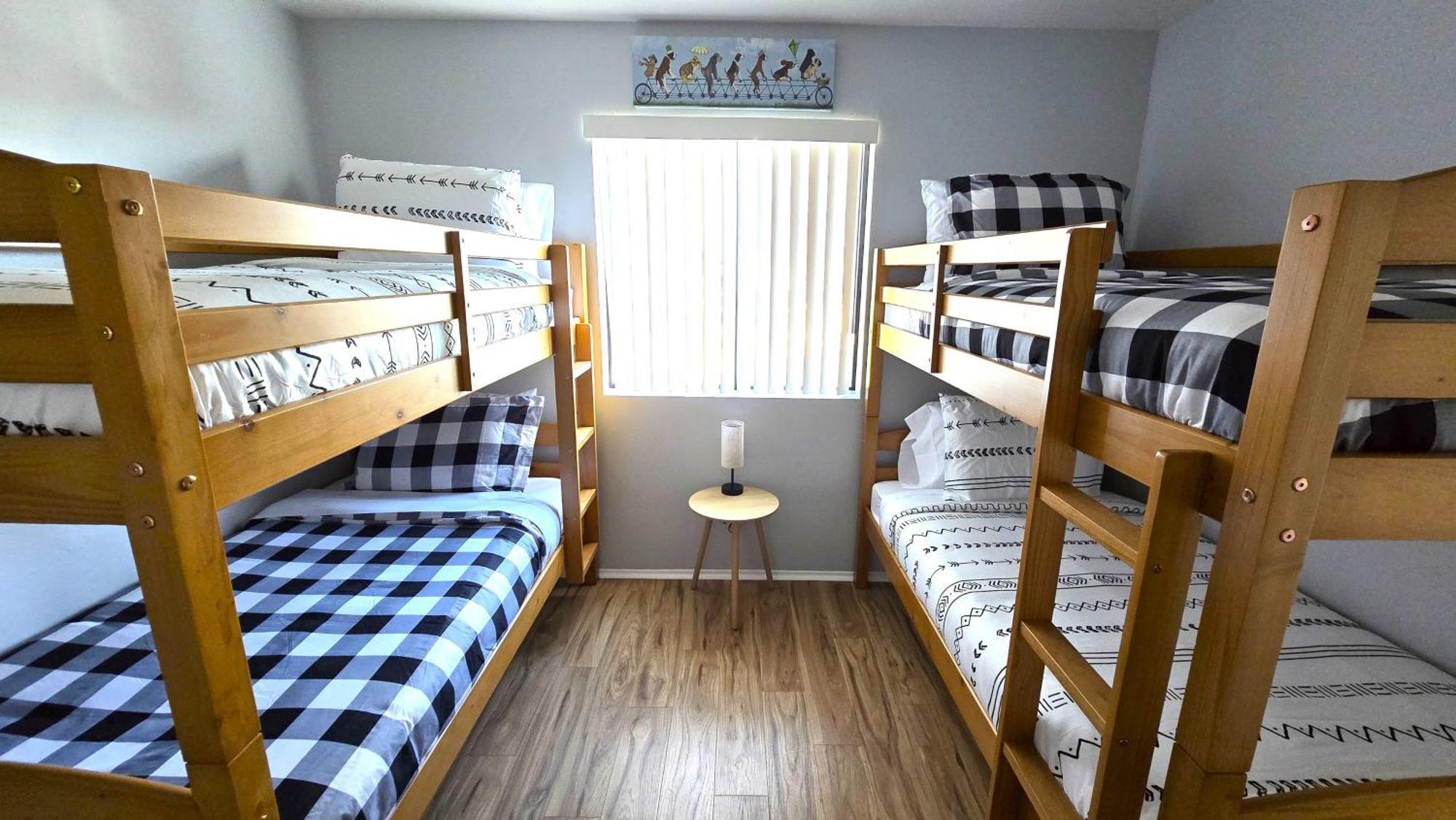 Fun-gameroom & Gazebo-centrally Located! Holiday home San Diego