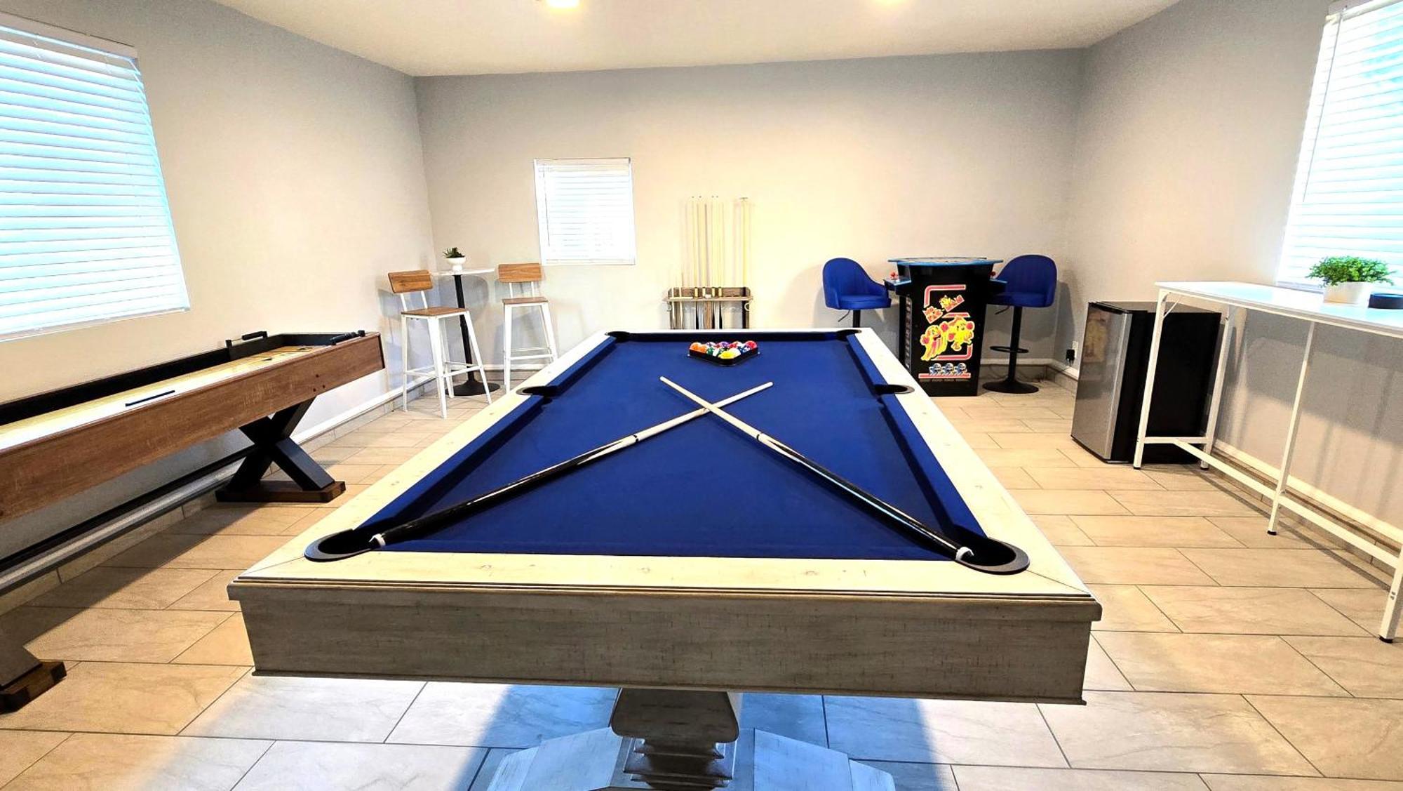 Fun-gameroom & Gazebo-centrally Located! San Diego