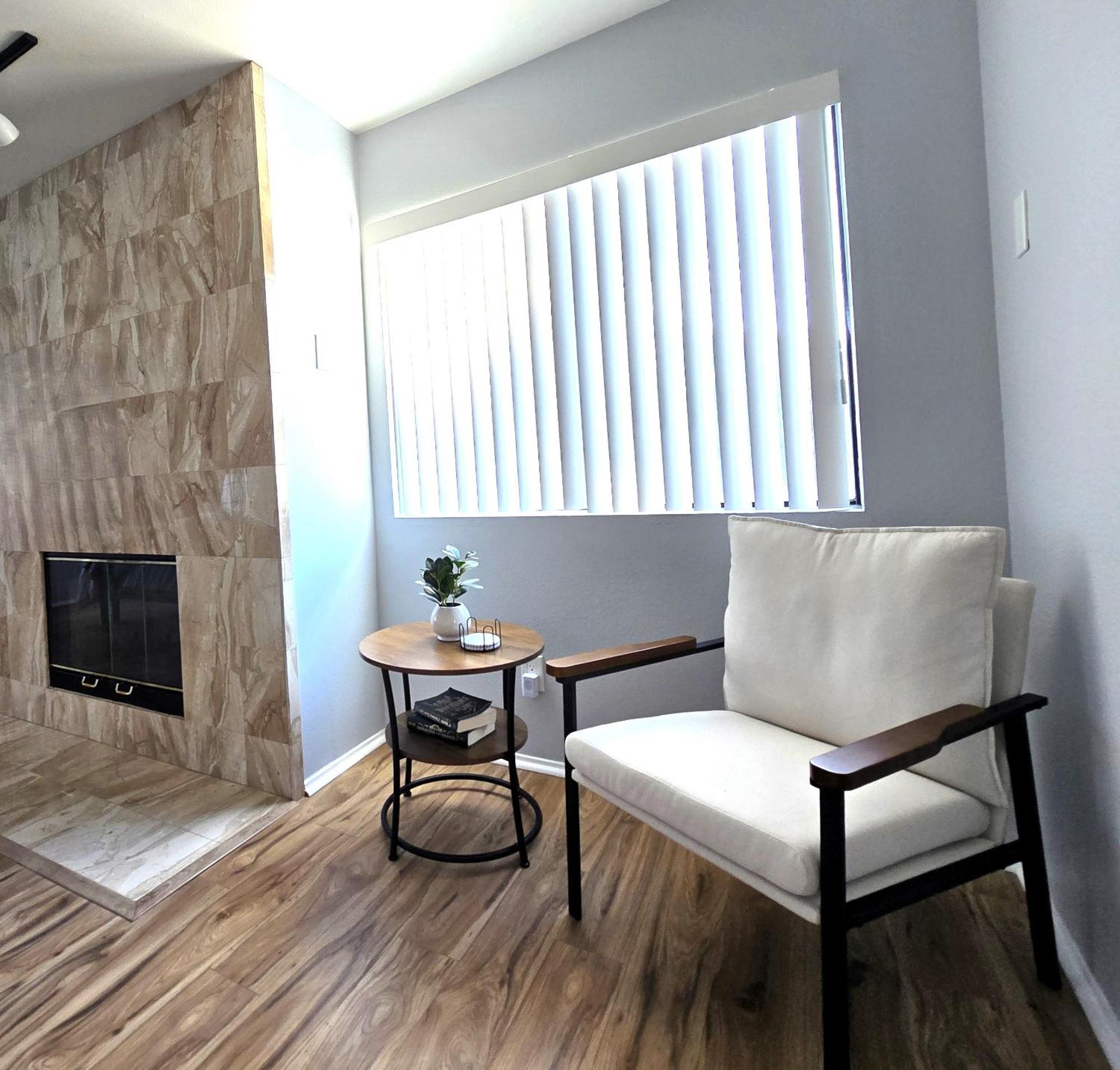 Fun-gameroom & Gazebo-centrally Located! * San Diego