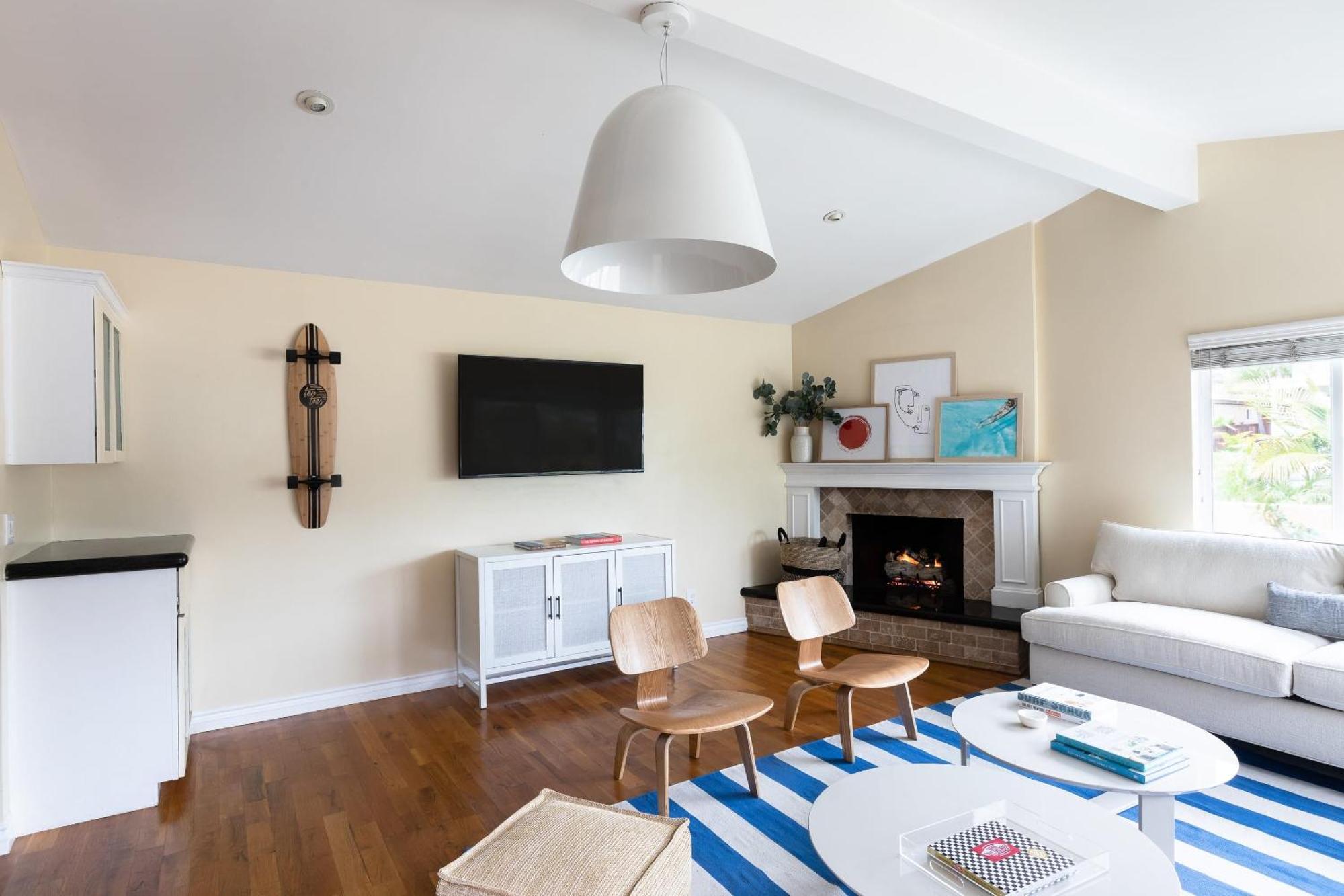 Holiday home Oliver By Avantstay Summer Escape House 4 Blcks From Ocean *