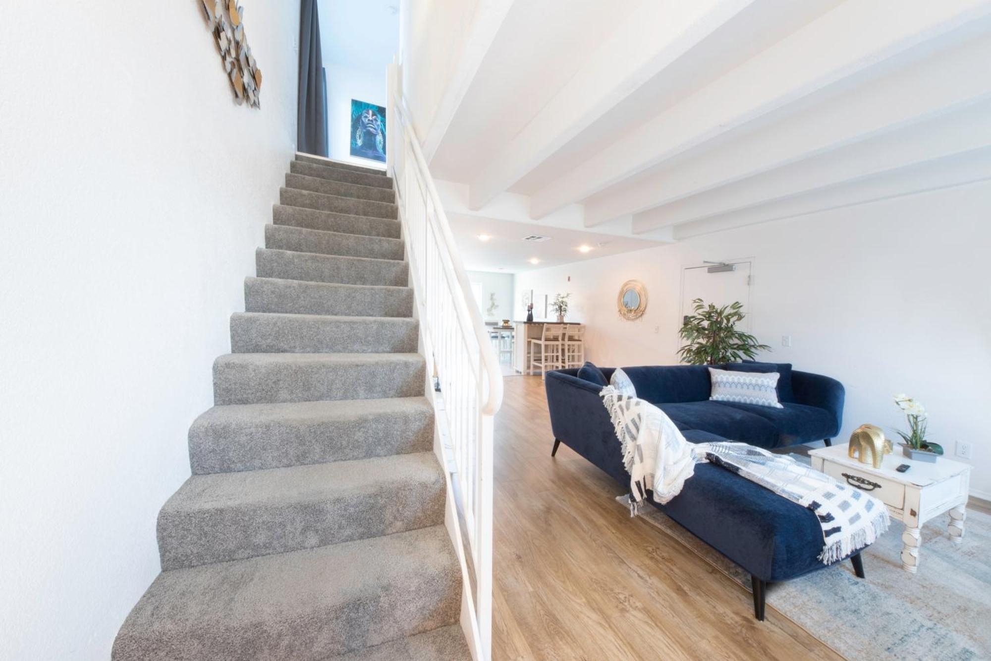 201 Urban Retreat Just Steps From Little Italy *