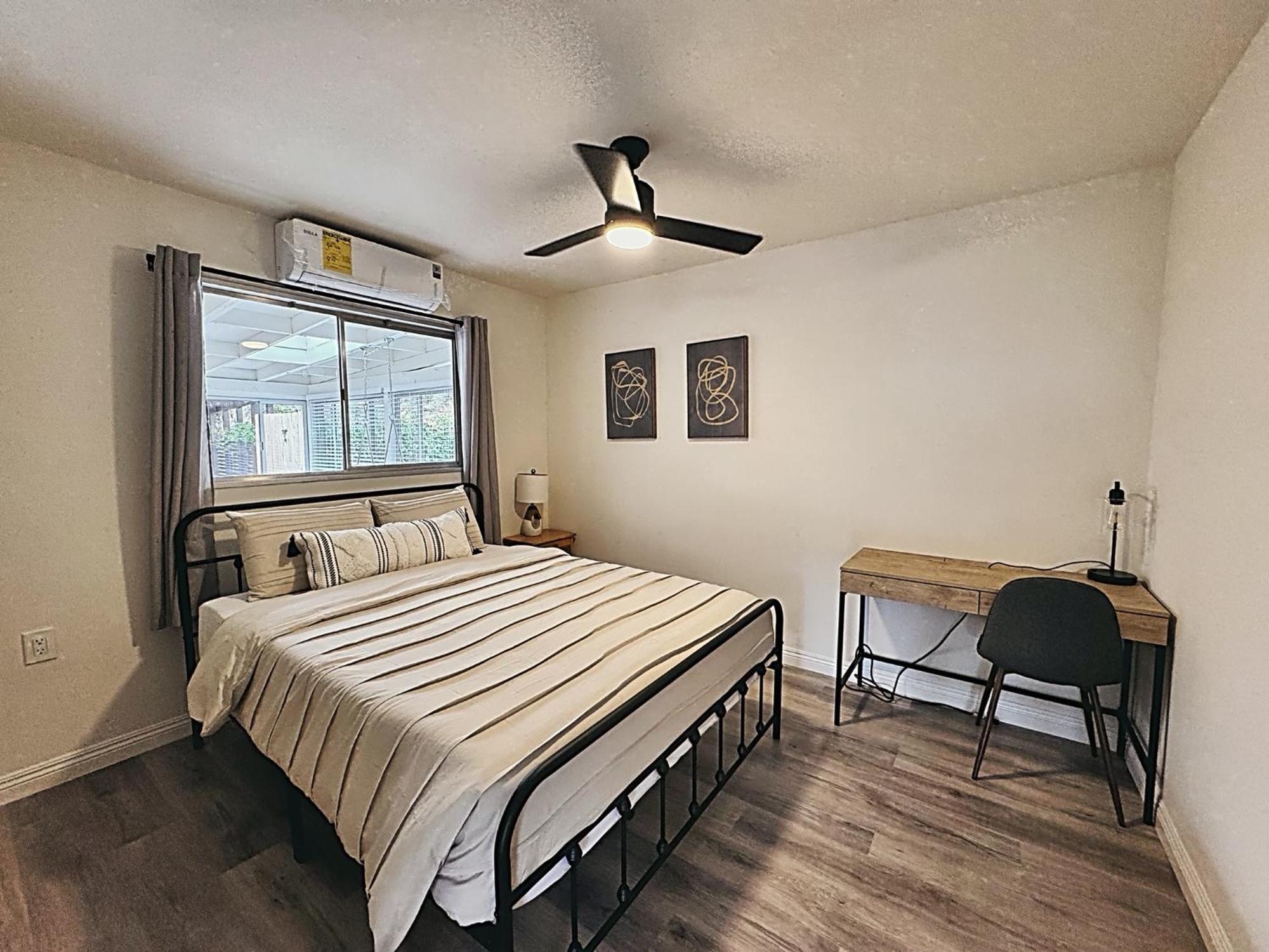 Comfortable 2bed In Duplex With Private Sunroom Holiday home *