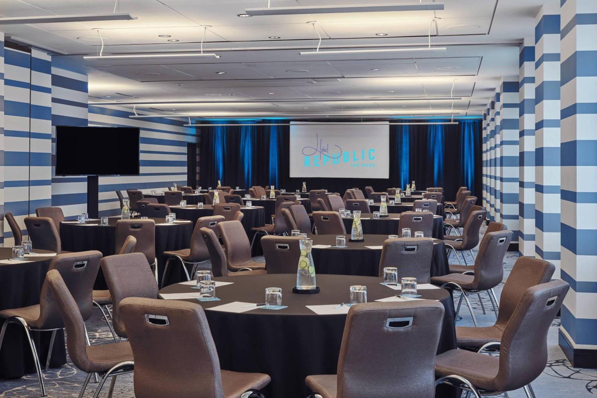 Republic San Diego, Autograph Collection Hotel