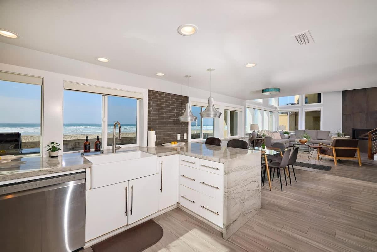 Ocean Front Walk Holiday home San Diego