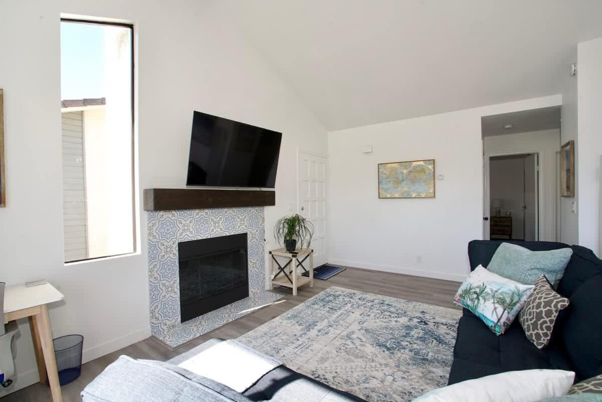 2bed 2bath Walking Distance To And Bay In Pb Apartment *