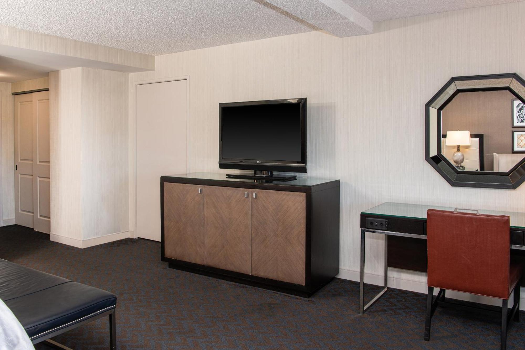 Sheraton Mission Valley 4* San Diego