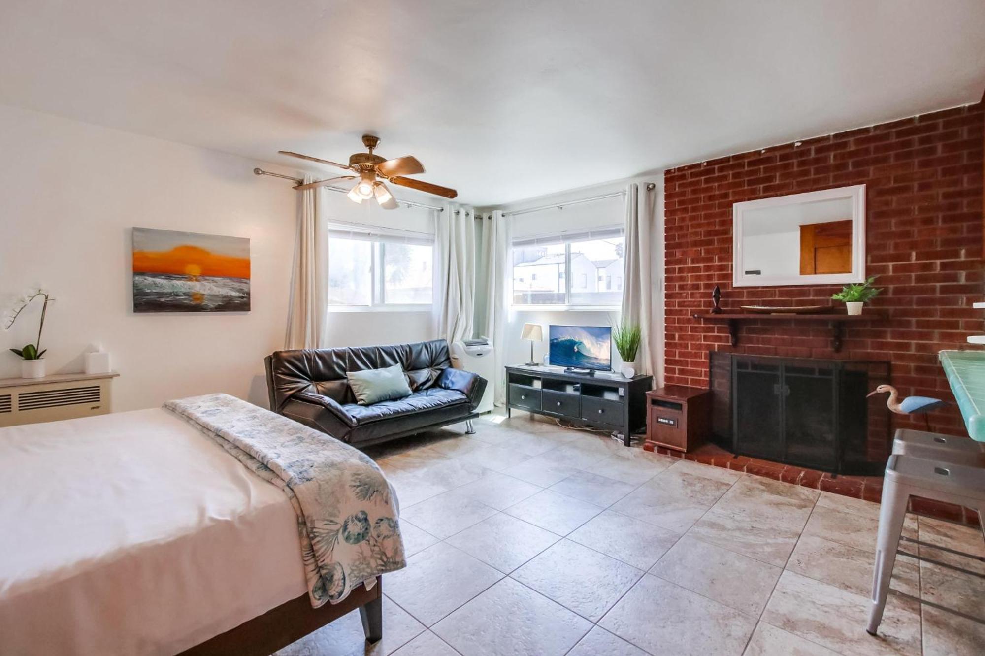 Apartment Tidal Wave 3 Brand New Listing! San Diego