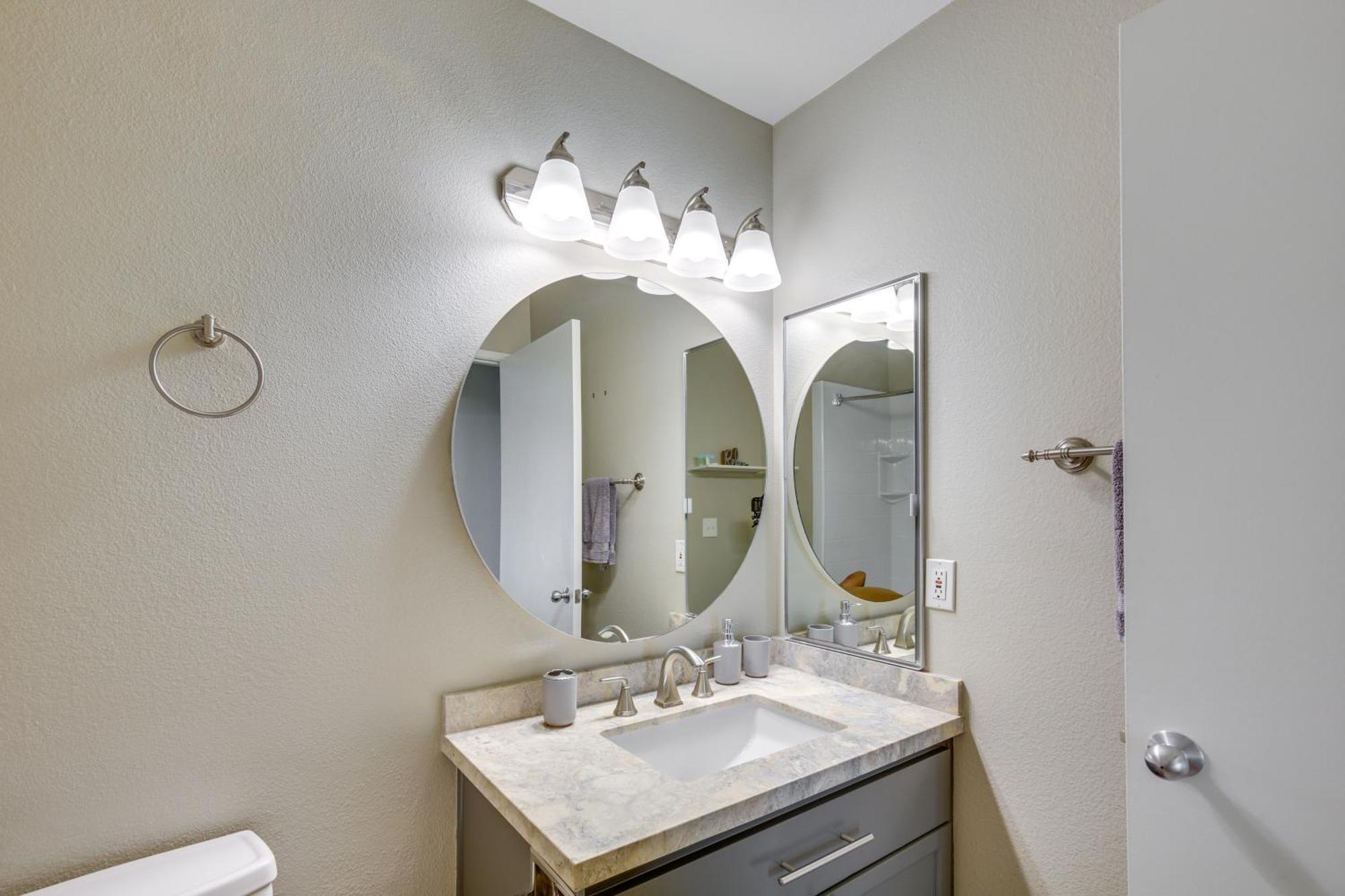 Apartment Downtown 1 Mi To Gaslamp Quarter *