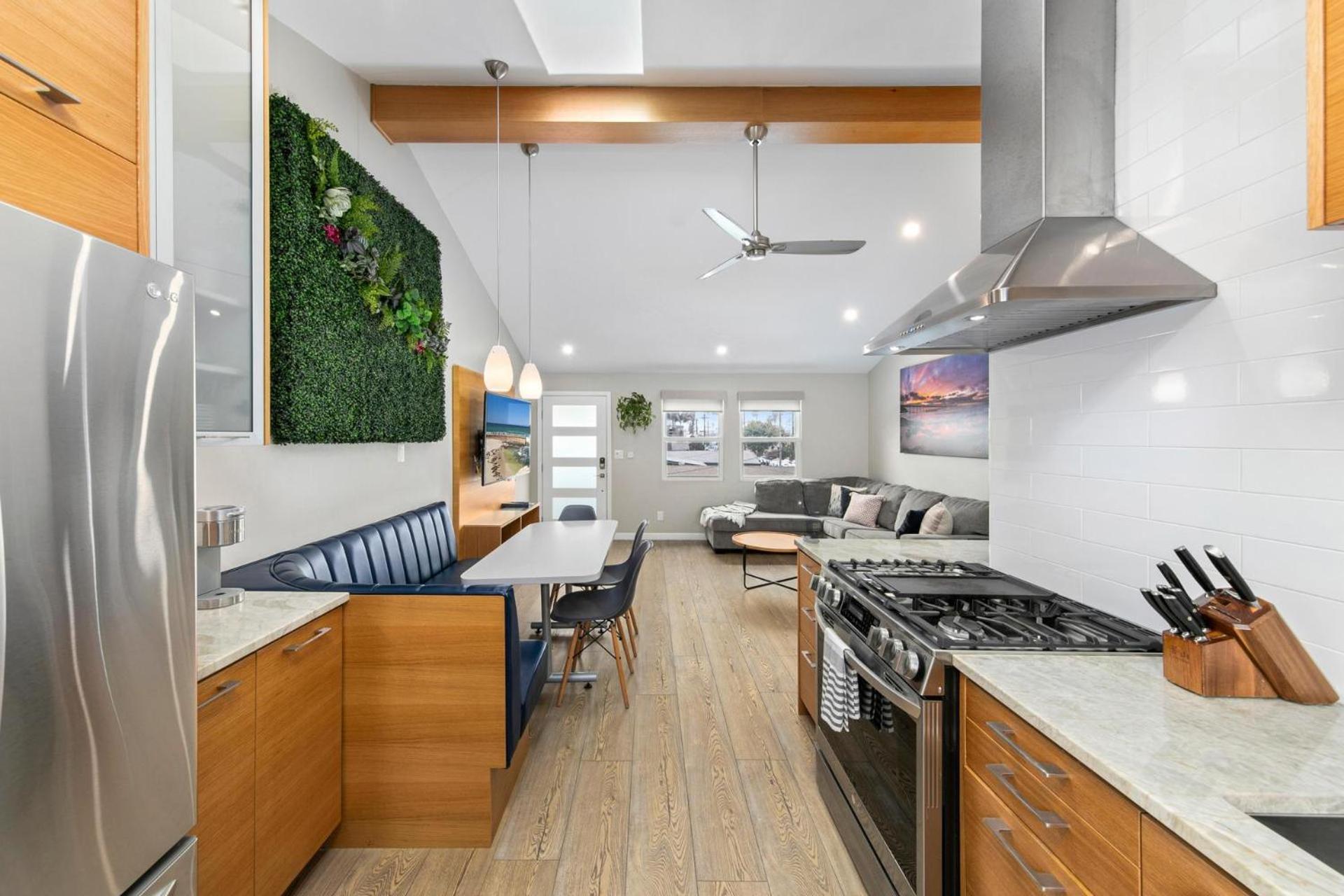 Apartment Modern Newly Renovated 2br In Heart Of Ocean San Diego