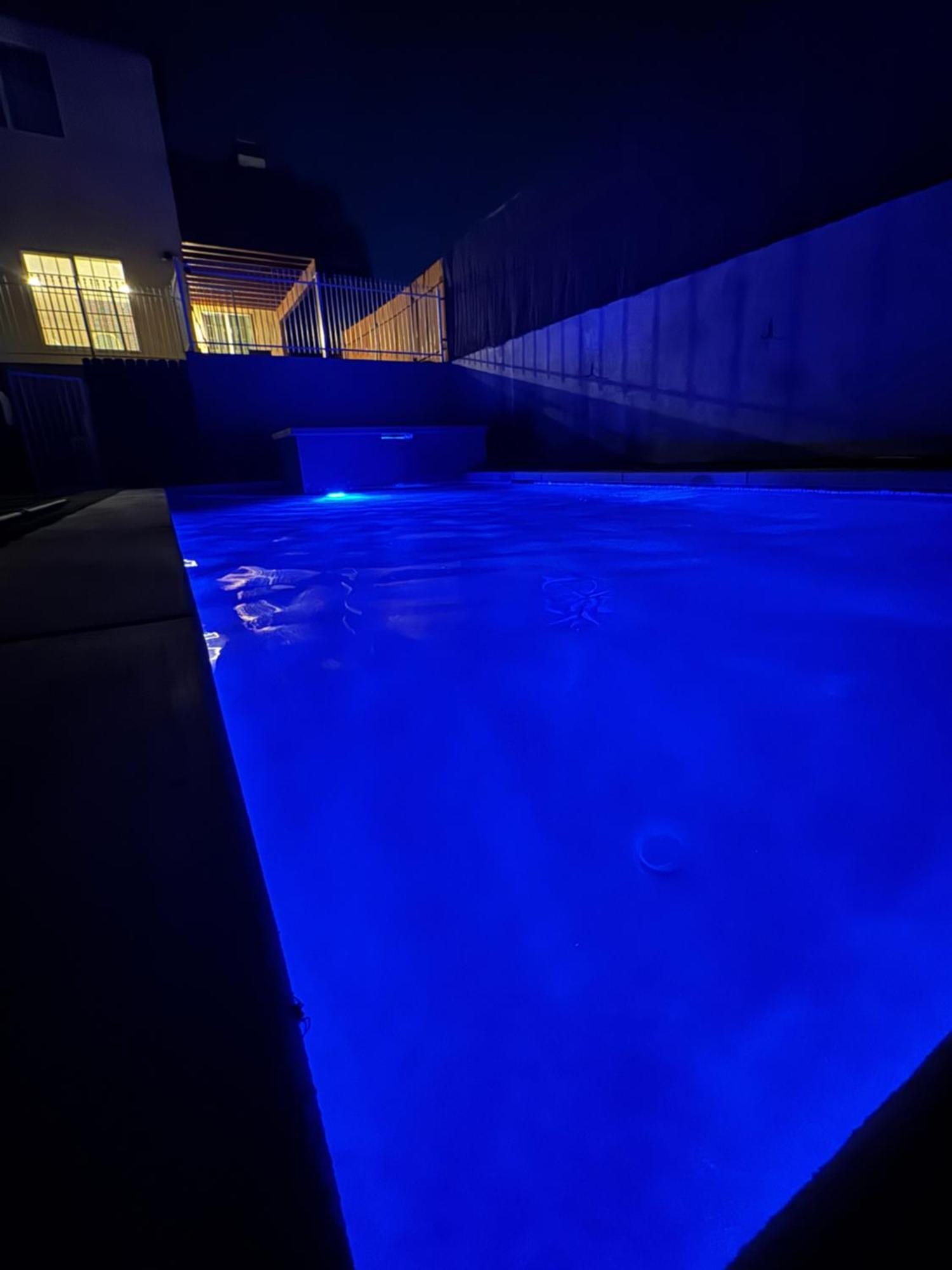 Luxurious With Pool & *