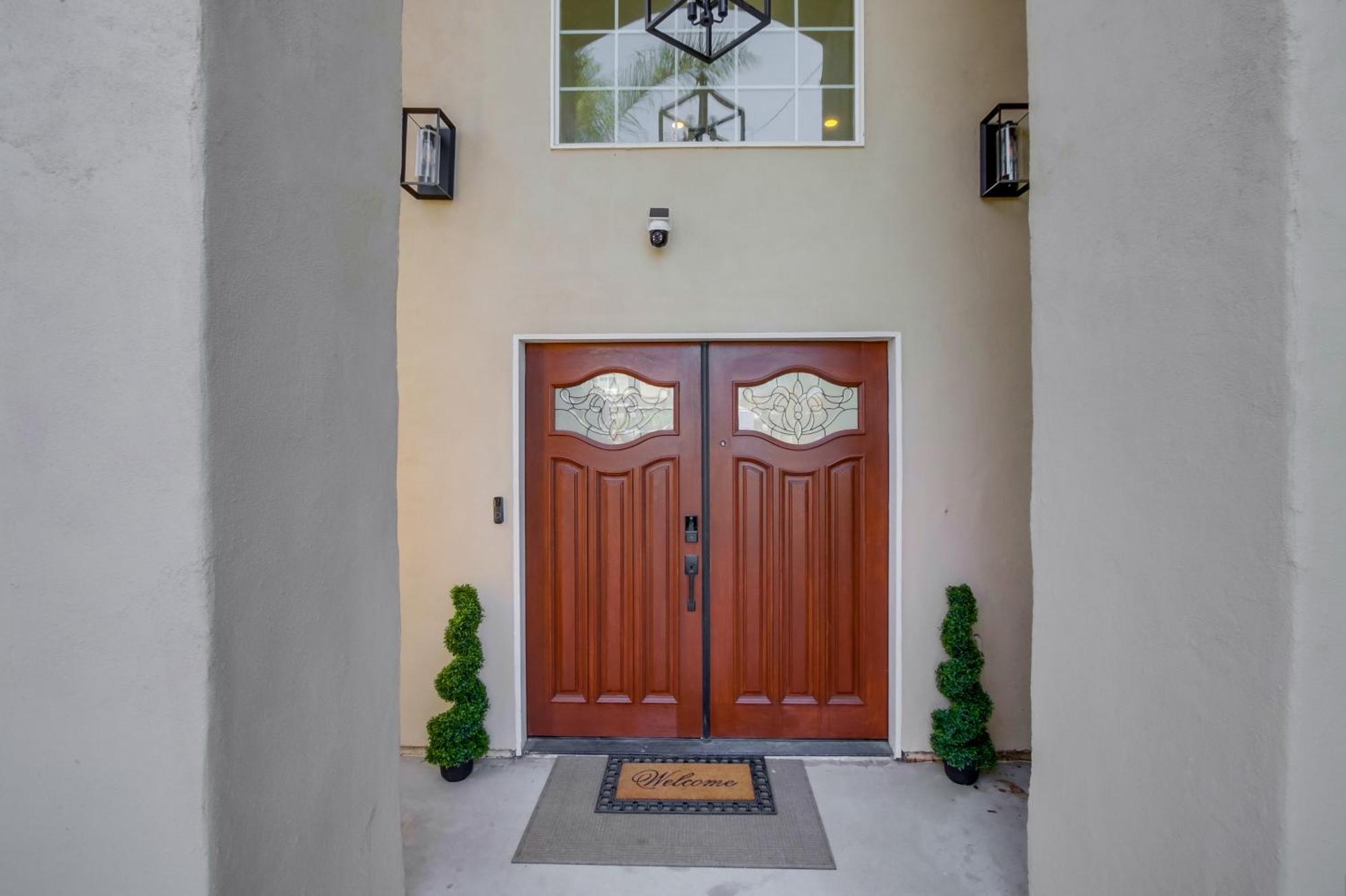 Luxurious With Pool & Villa San Diego