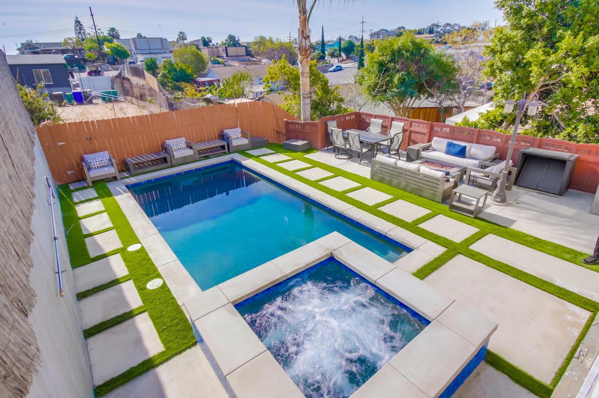 Luxurious With Pool & Villa San Diego