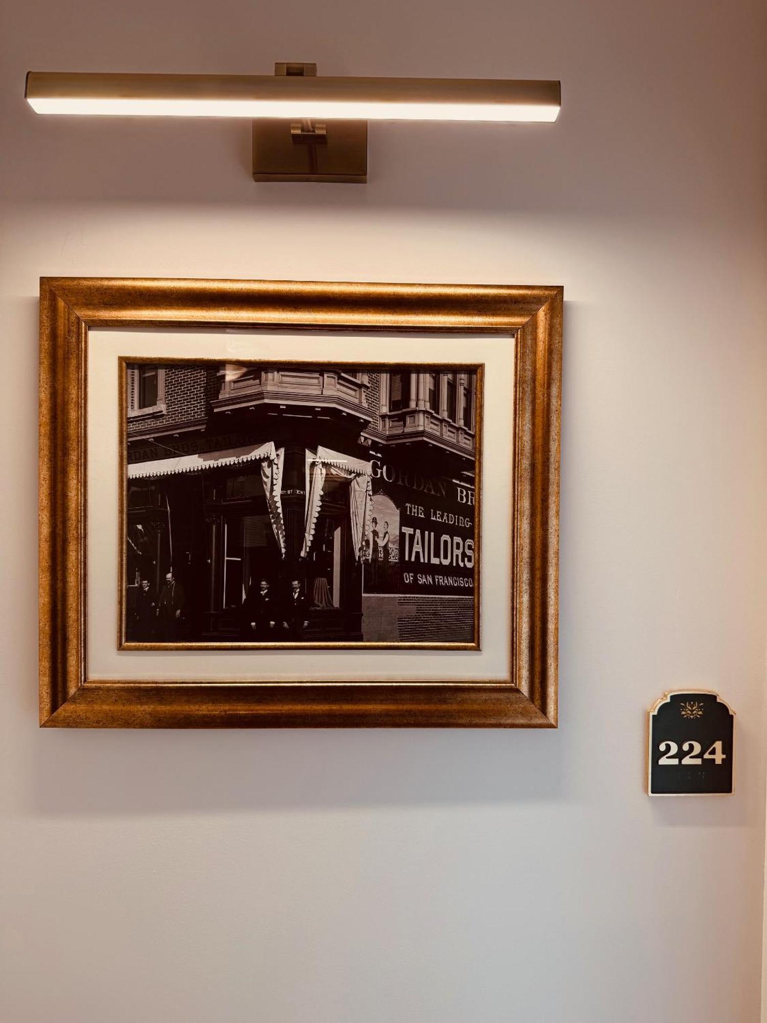 The Beau Downtown Gaslamp Quarter 3*