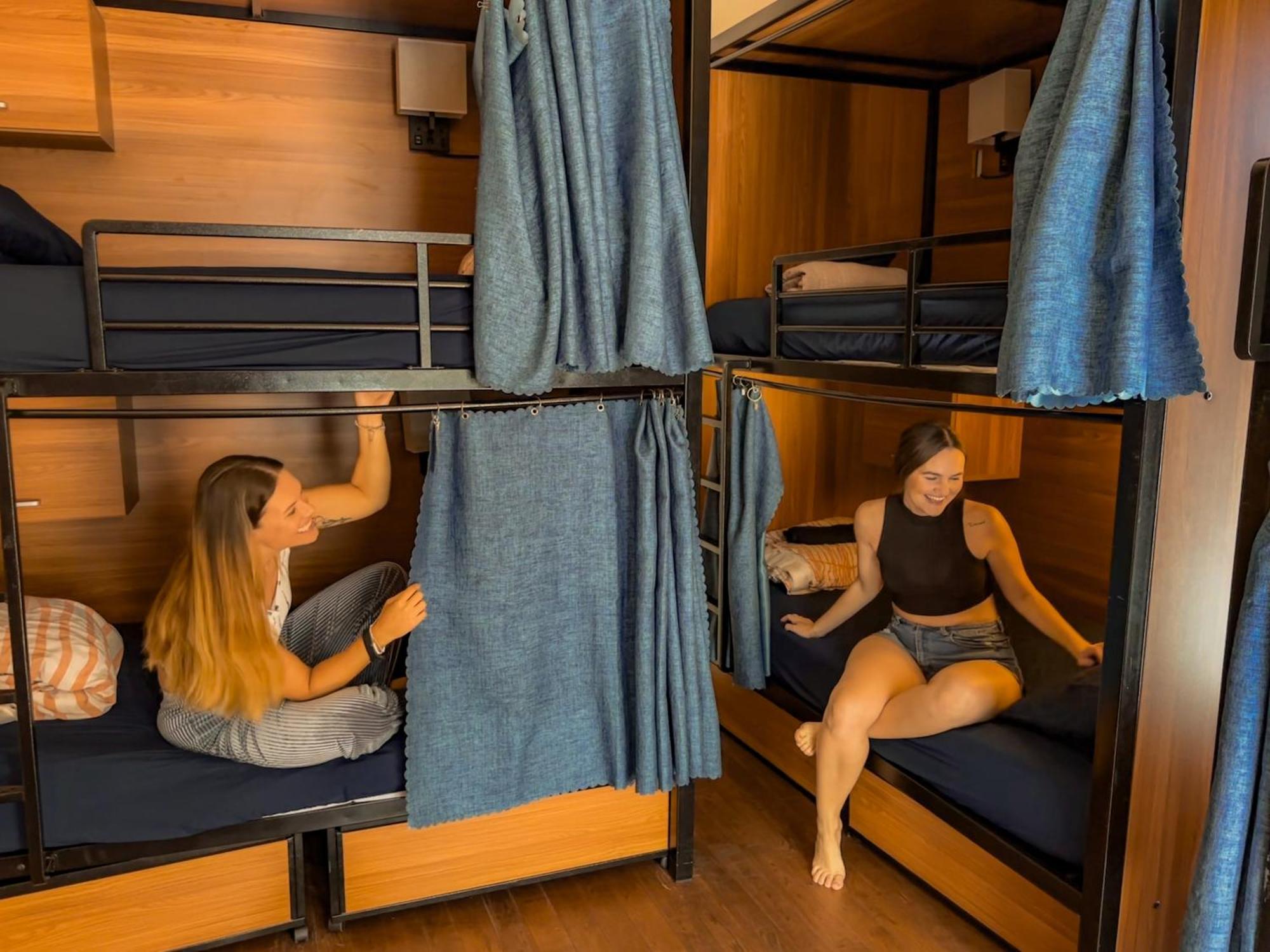 Hostel Ith Adventure (adults Only)