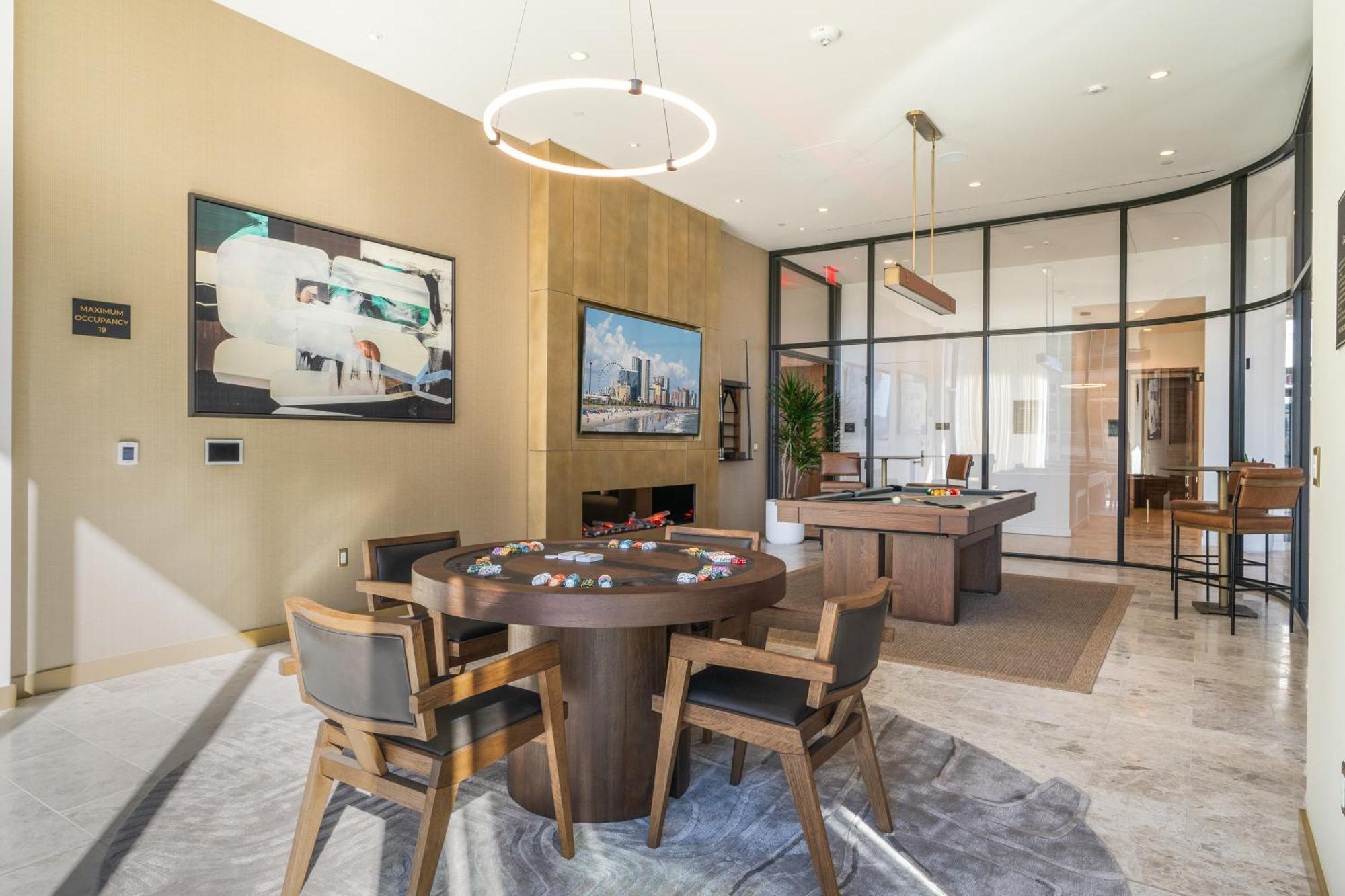 Kasa Little Italy Apartment