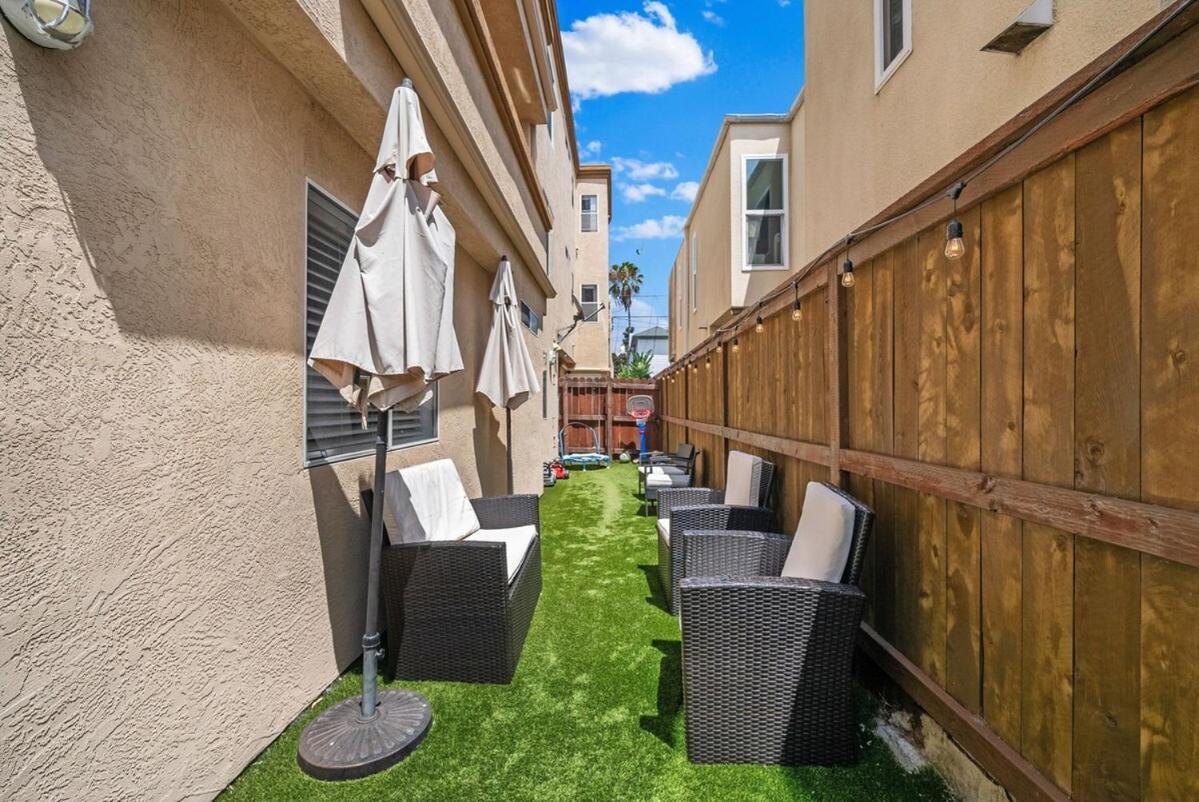 Holiday home Townhouse 1 Block From Bay With Yard & Parking San Diego