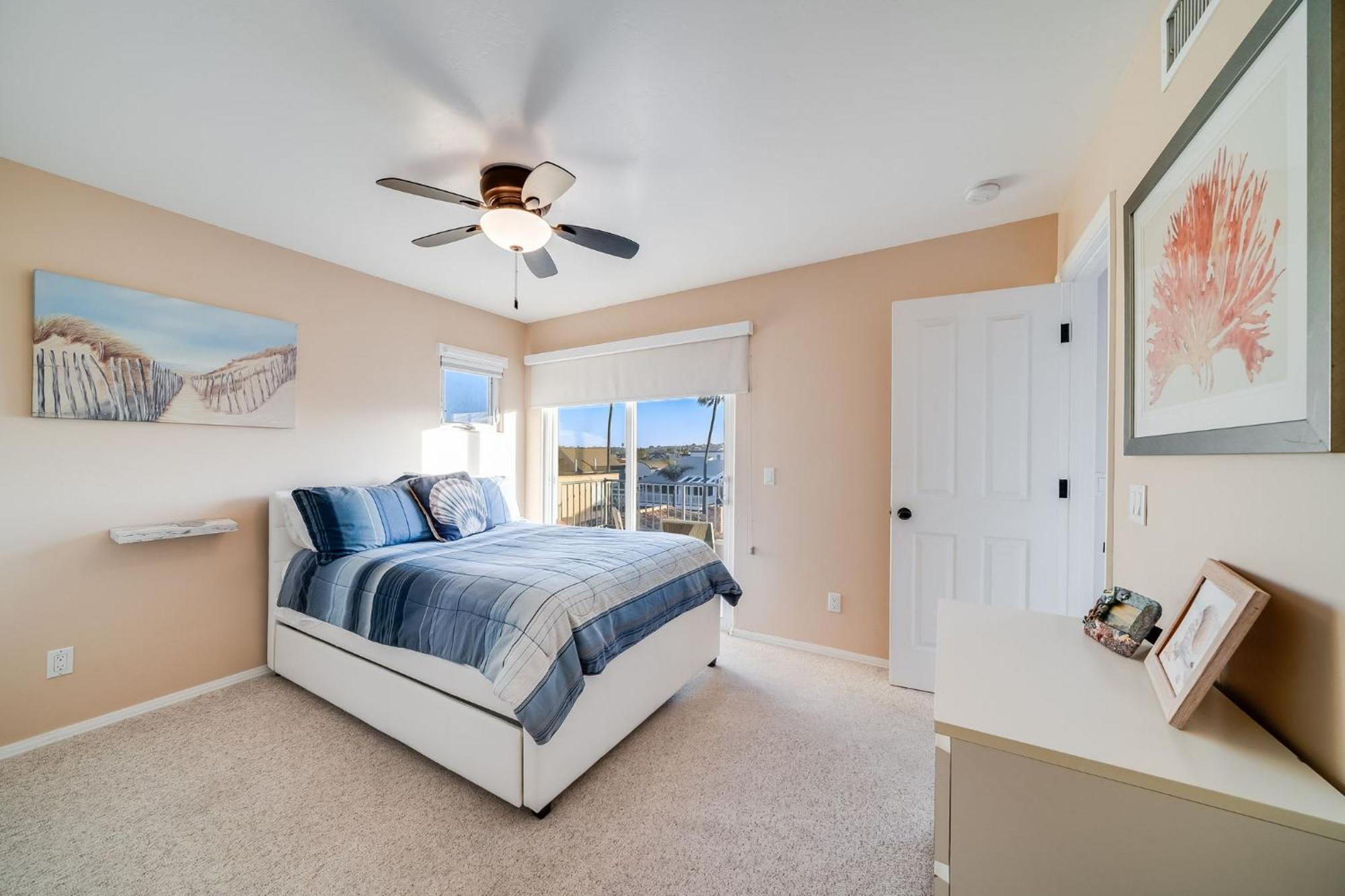Holiday home Navigate Front Row To Paradise