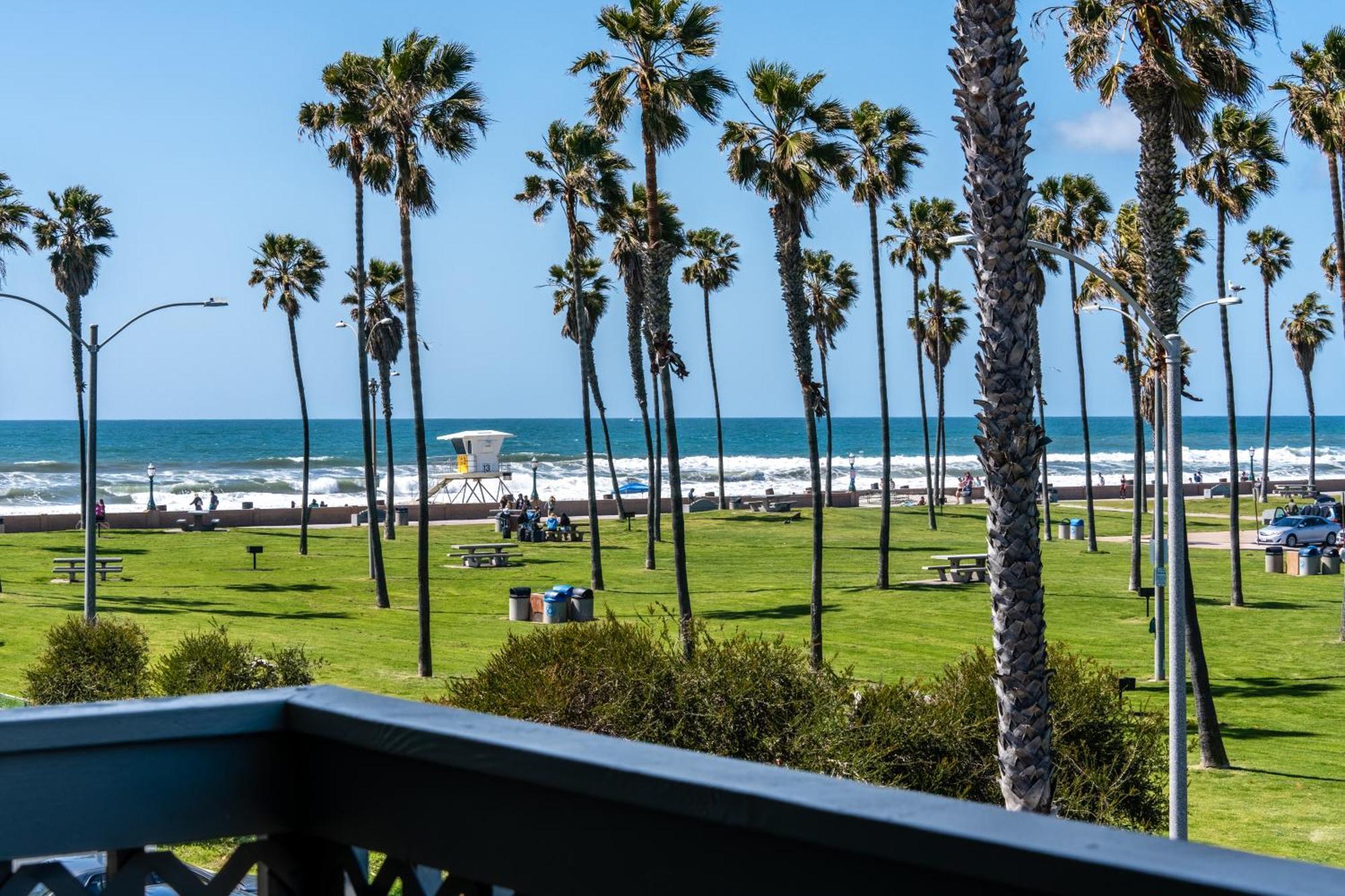 Belmont Patio - Ocean View Pet Friendly Patio & Garage- 5113 *