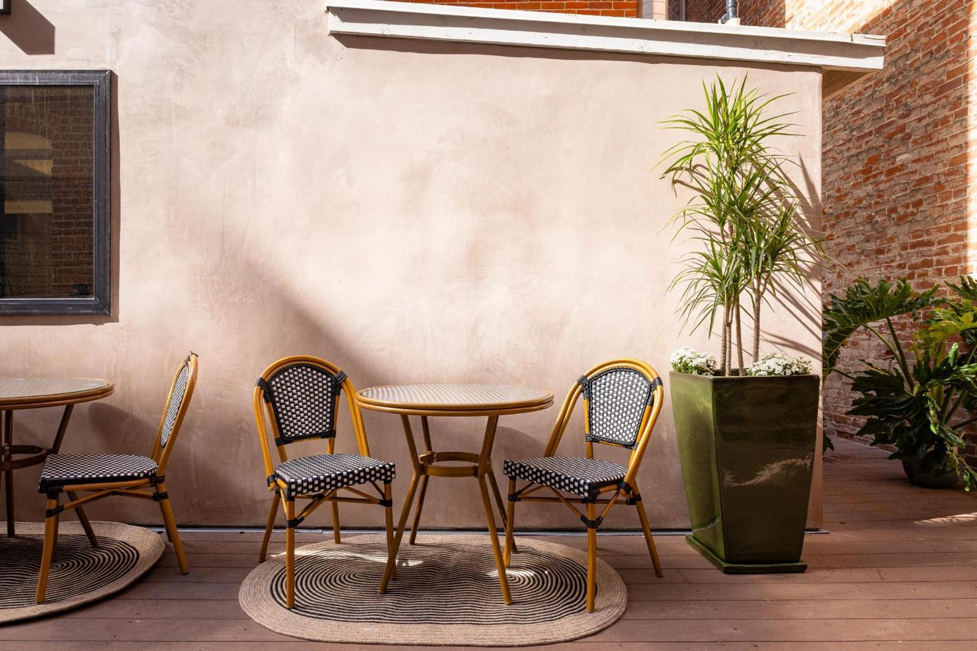 Hotel The Beau Downtown Gaslamp Quarter 3*