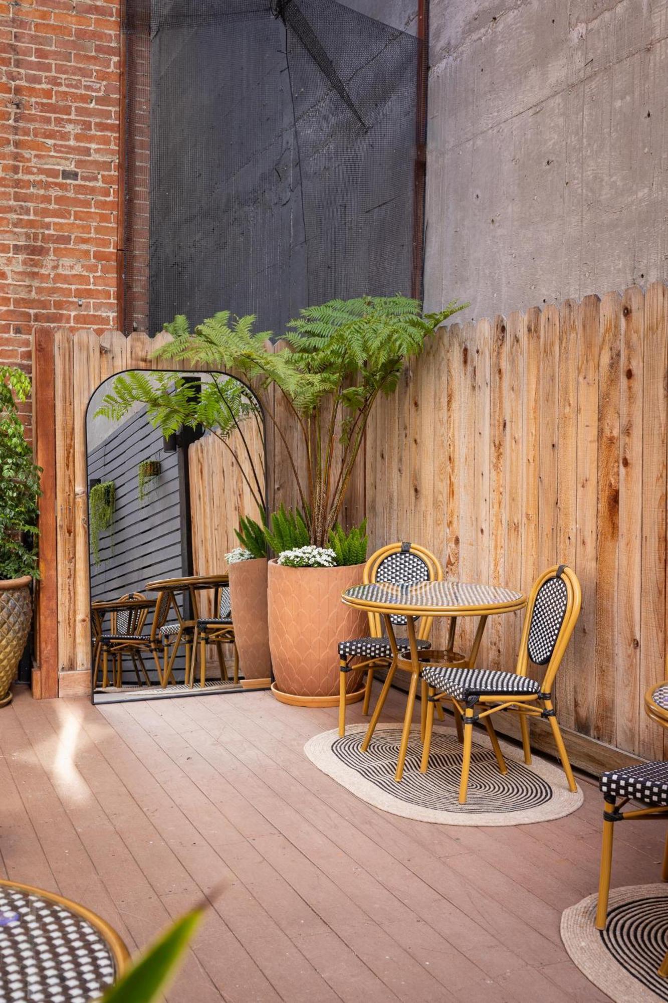The Beau Downtown Gaslamp Quarter 3*