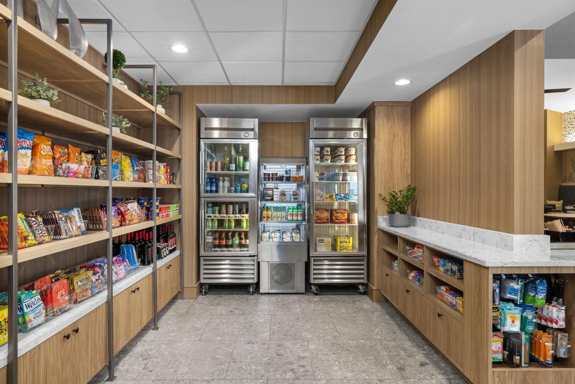 Homewood By Hilton Airport-liberty Station Hotel